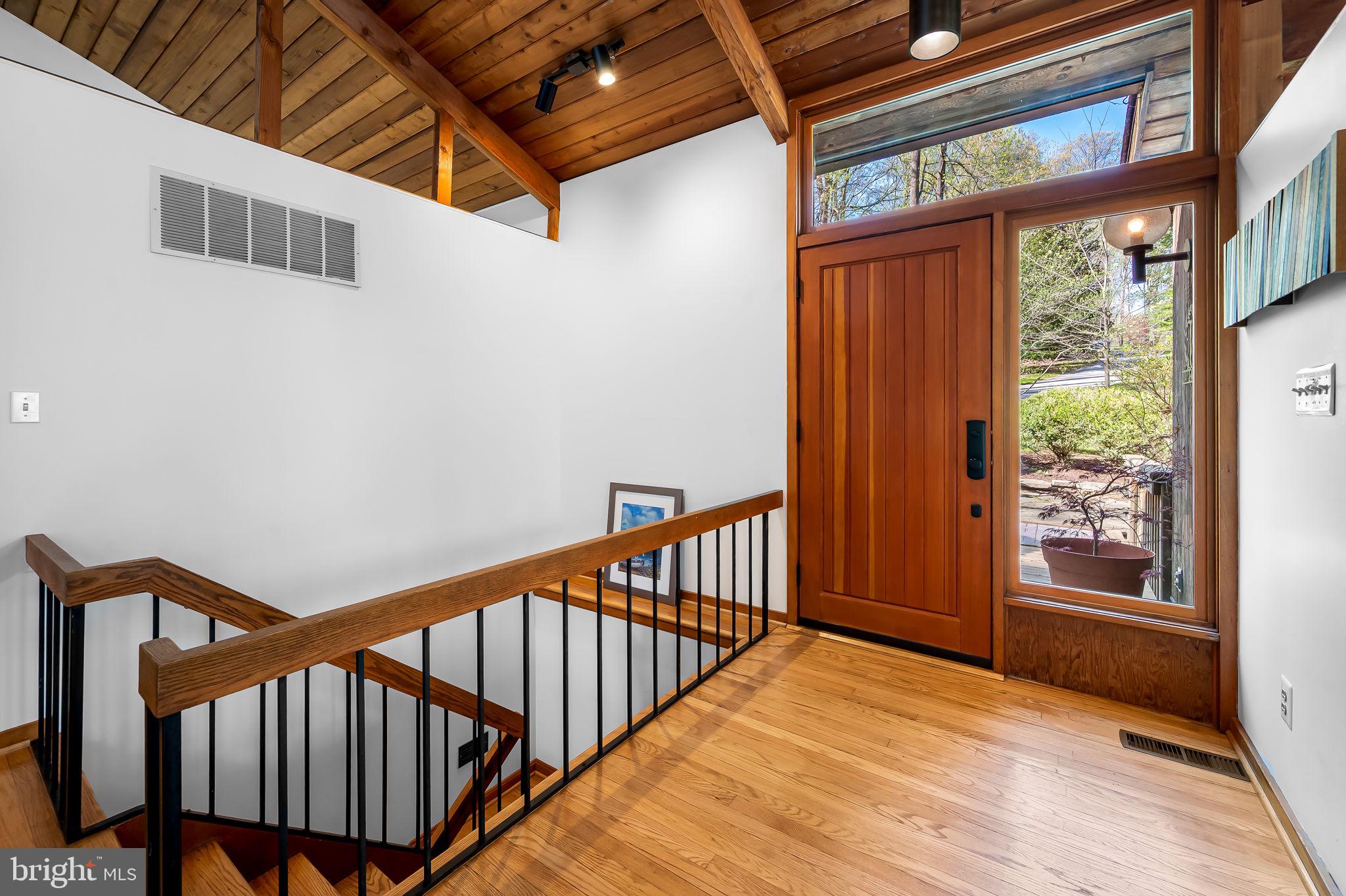 1115 HIGH COUNTRY ROAD