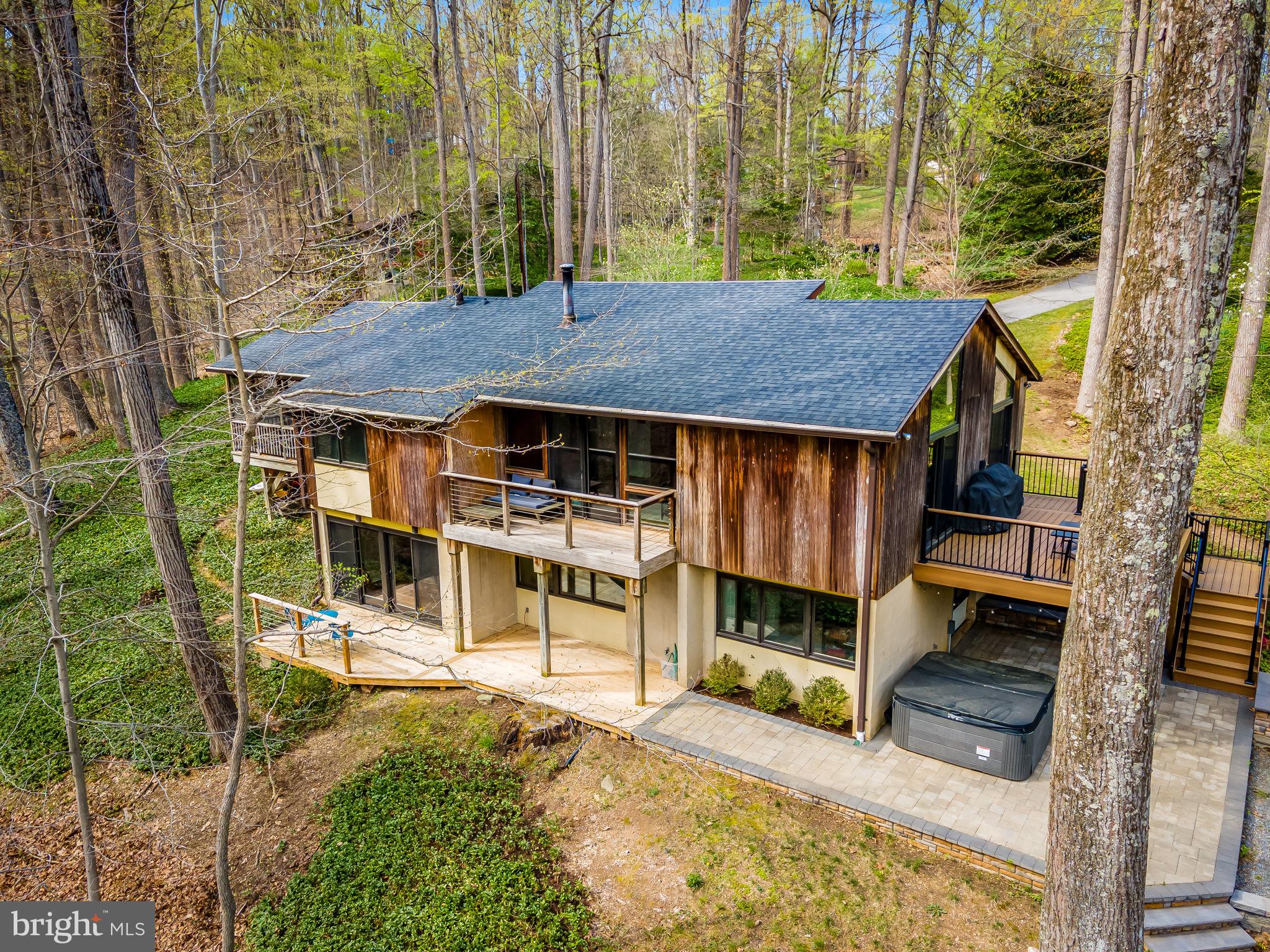 PINELEIGH - Residential