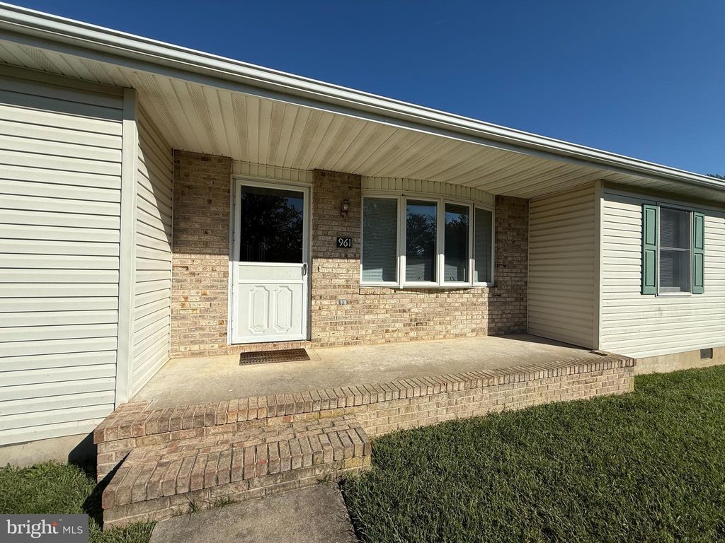 Photo of 961 Woodford Drive, DOVER, DE 19904 (MLS # DEKT2041518)