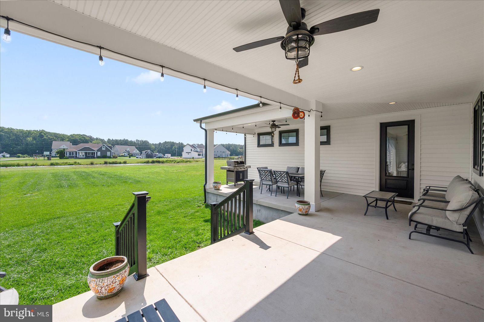 KINGSTON RIDGE - Residential