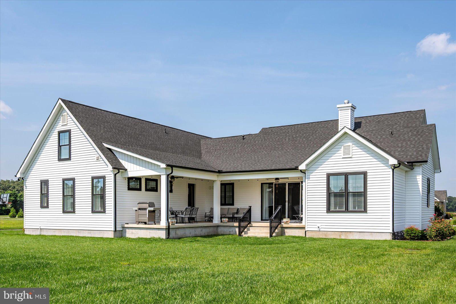 KINGSTON RIDGE - Residential