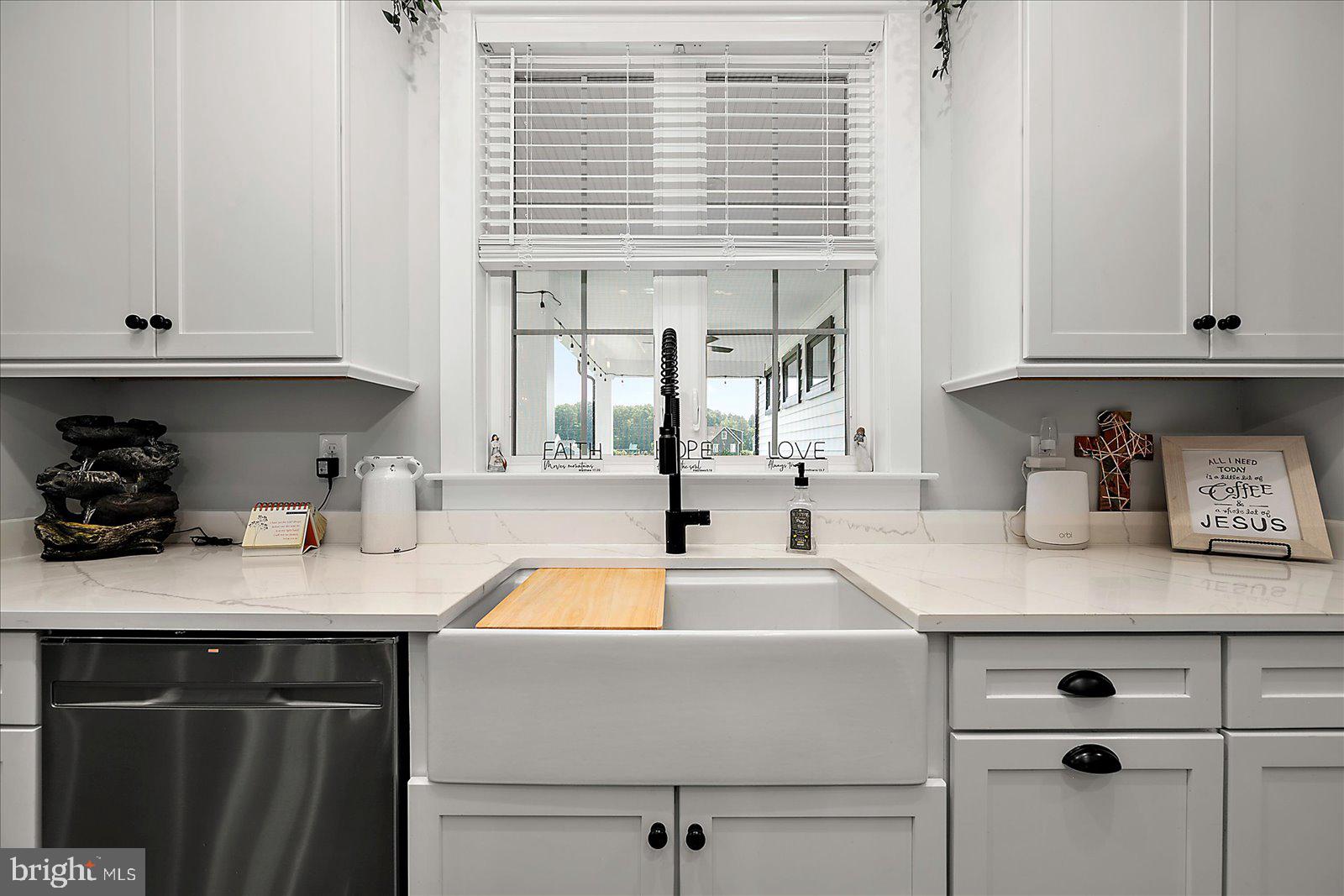 KINGSTON RIDGE - Residential