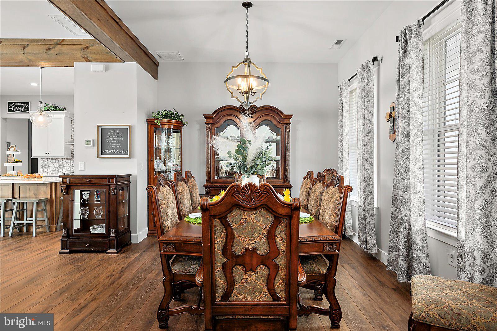 KINGSTON RIDGE - Residential