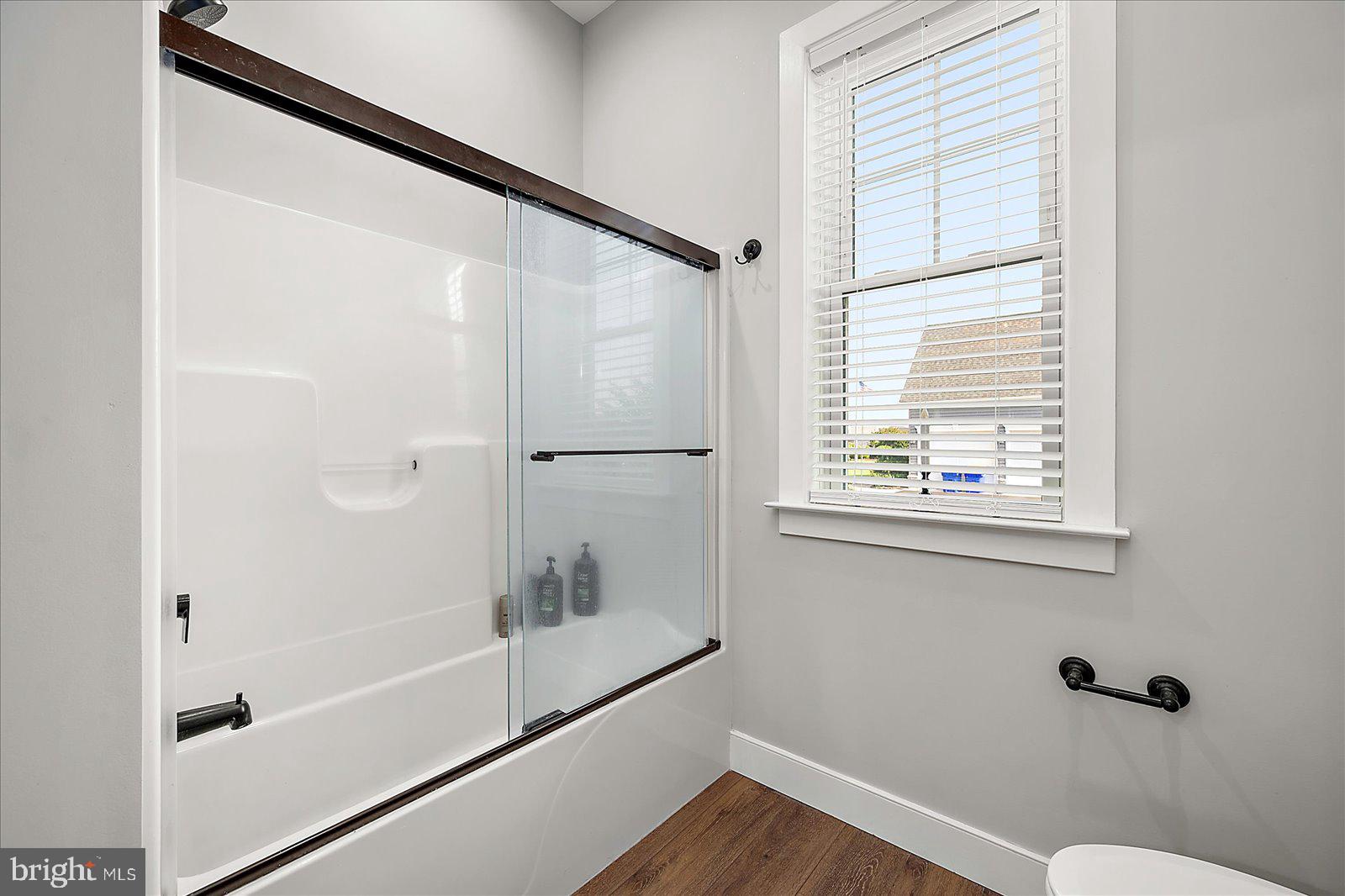 KINGSTON RIDGE - Residential