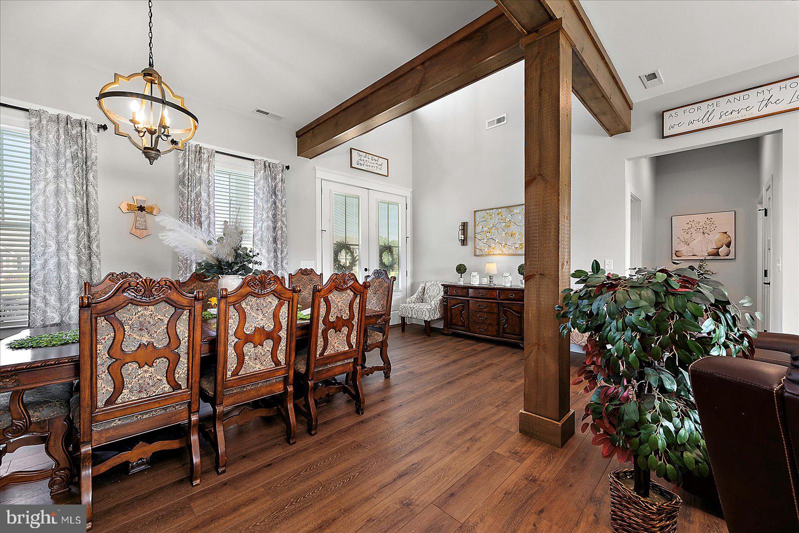 KINGSTON RIDGE - Residential