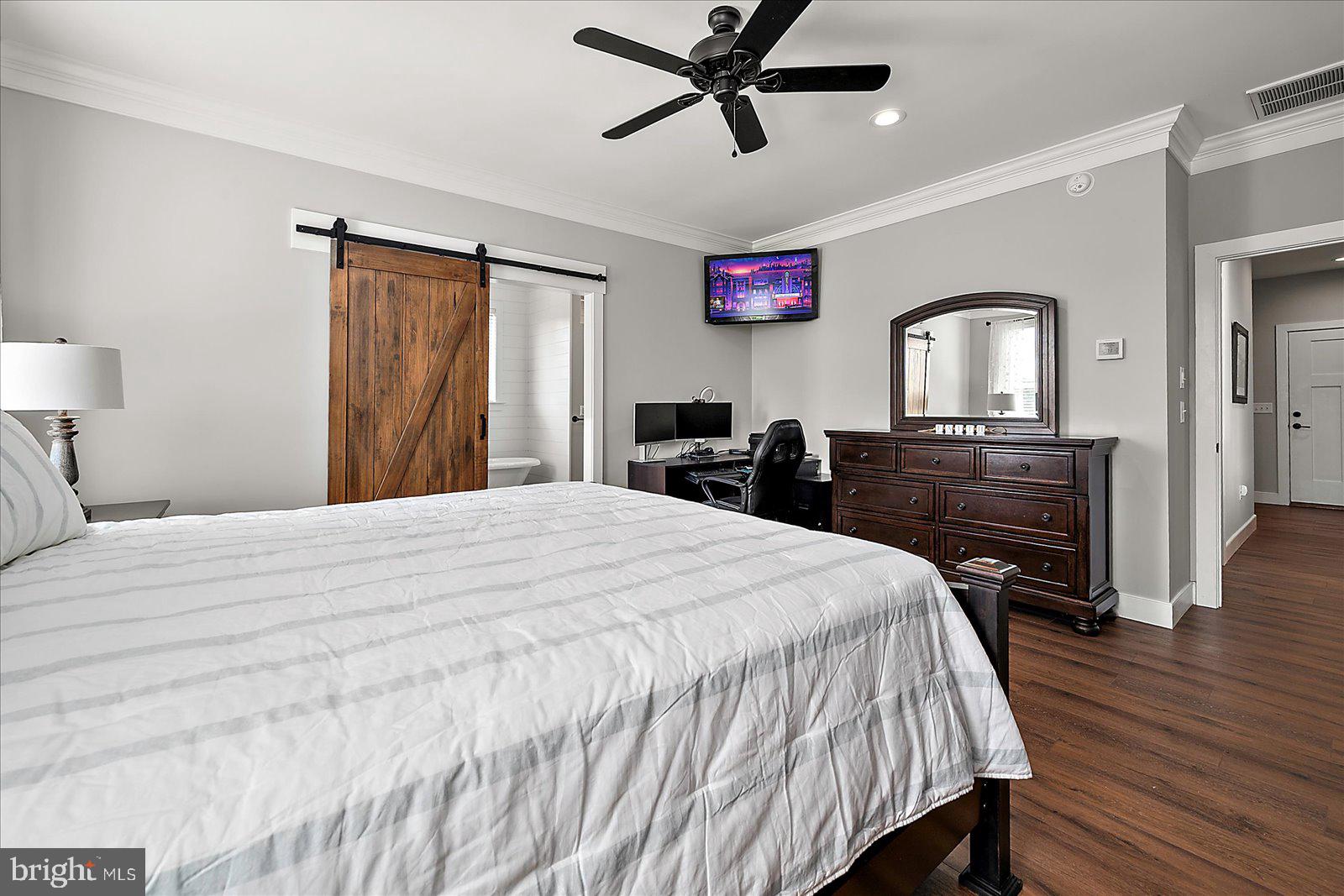 KINGSTON RIDGE - Residential