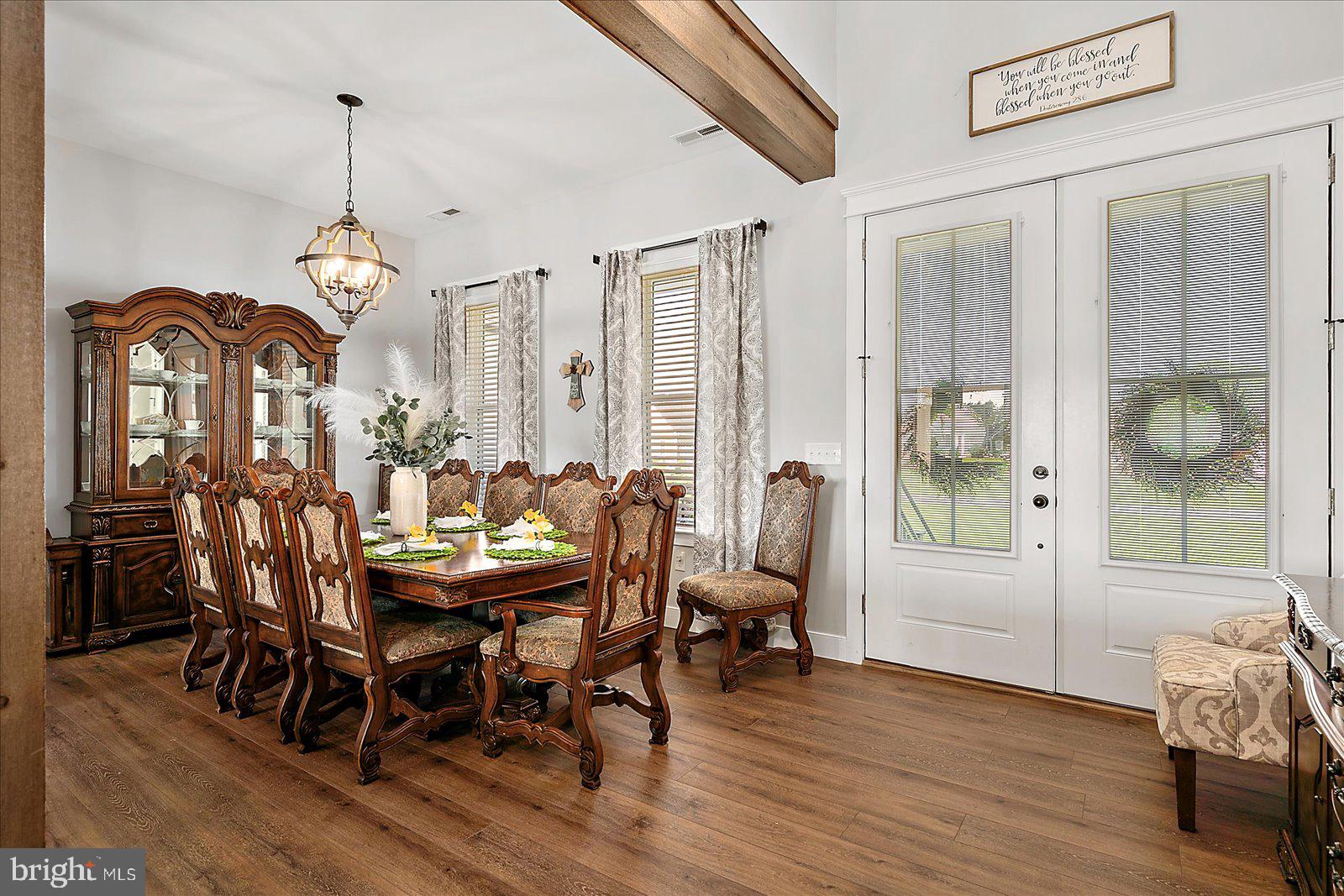 KINGSTON RIDGE - Residential