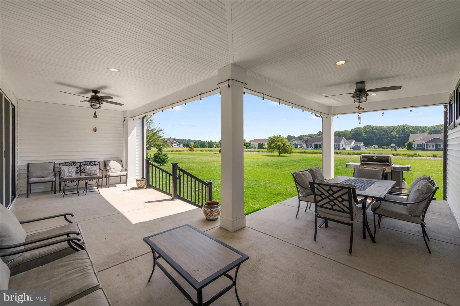 KINGSTON RIDGE - Residential