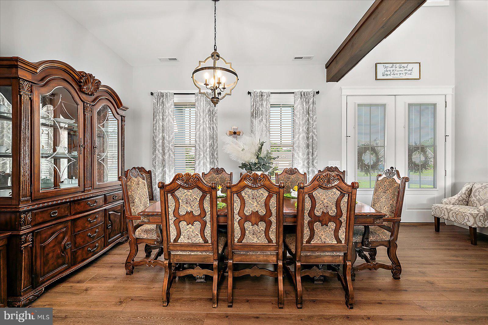 KINGSTON RIDGE - Residential