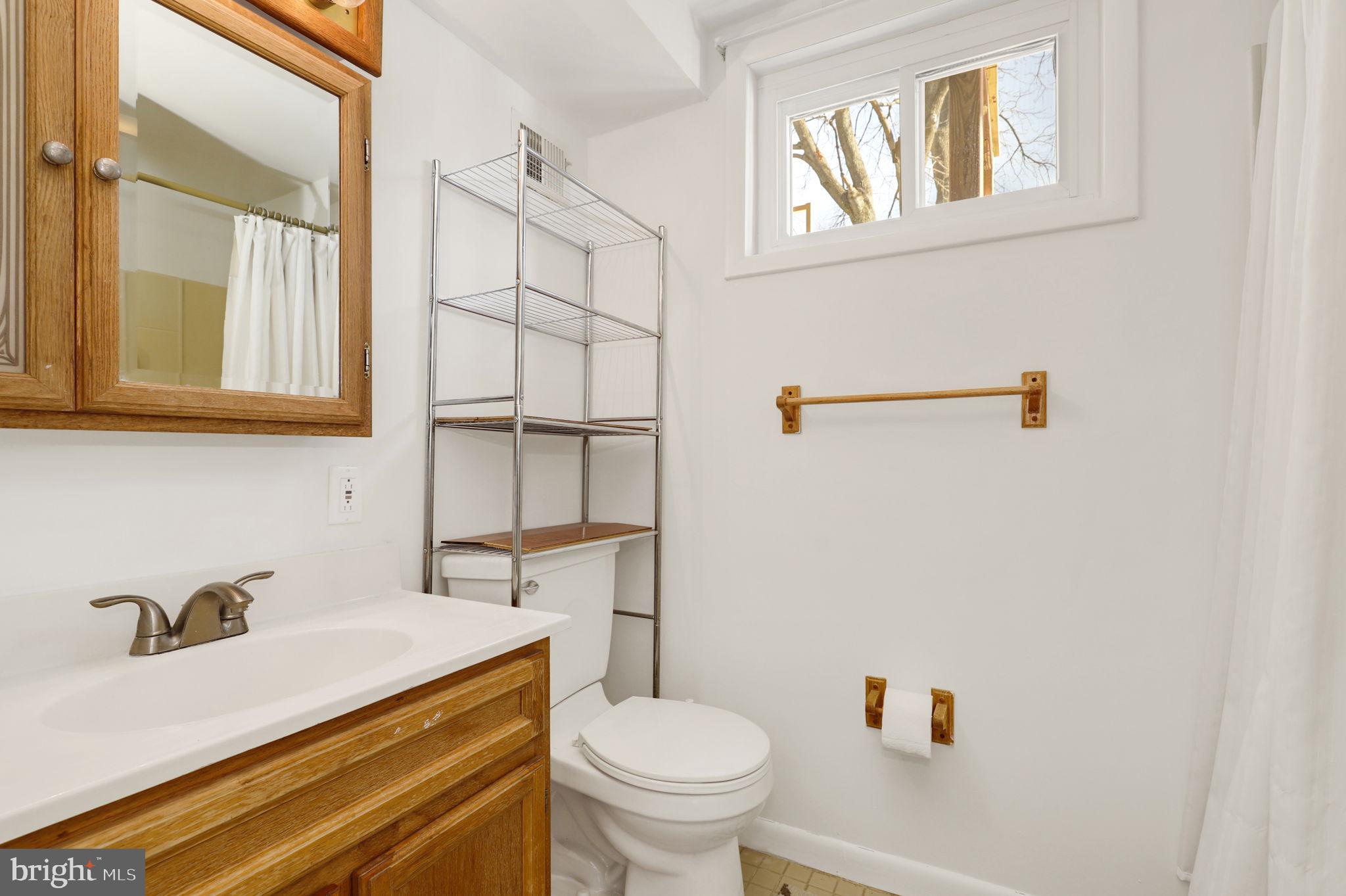 WHEATON WOODS - Residential