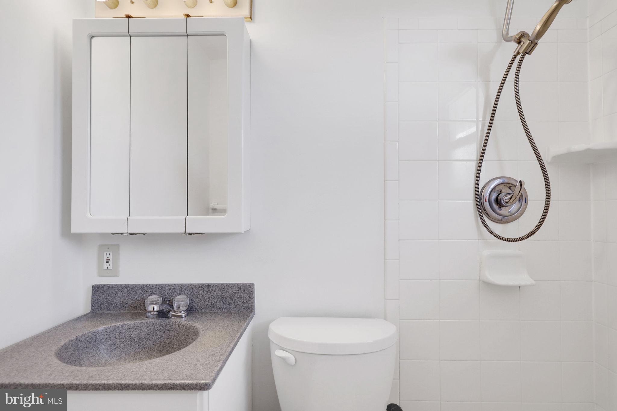 WHEATON WOODS - Residential