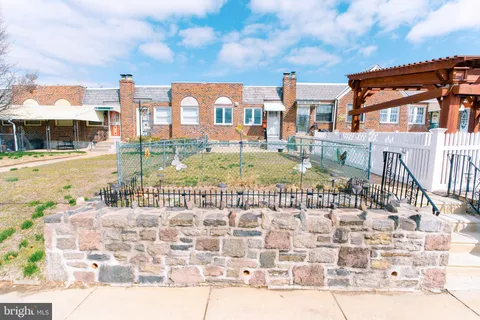1611 E Comly Street, Philadelphia, PA 19149 - MLS#: PAPH2454412