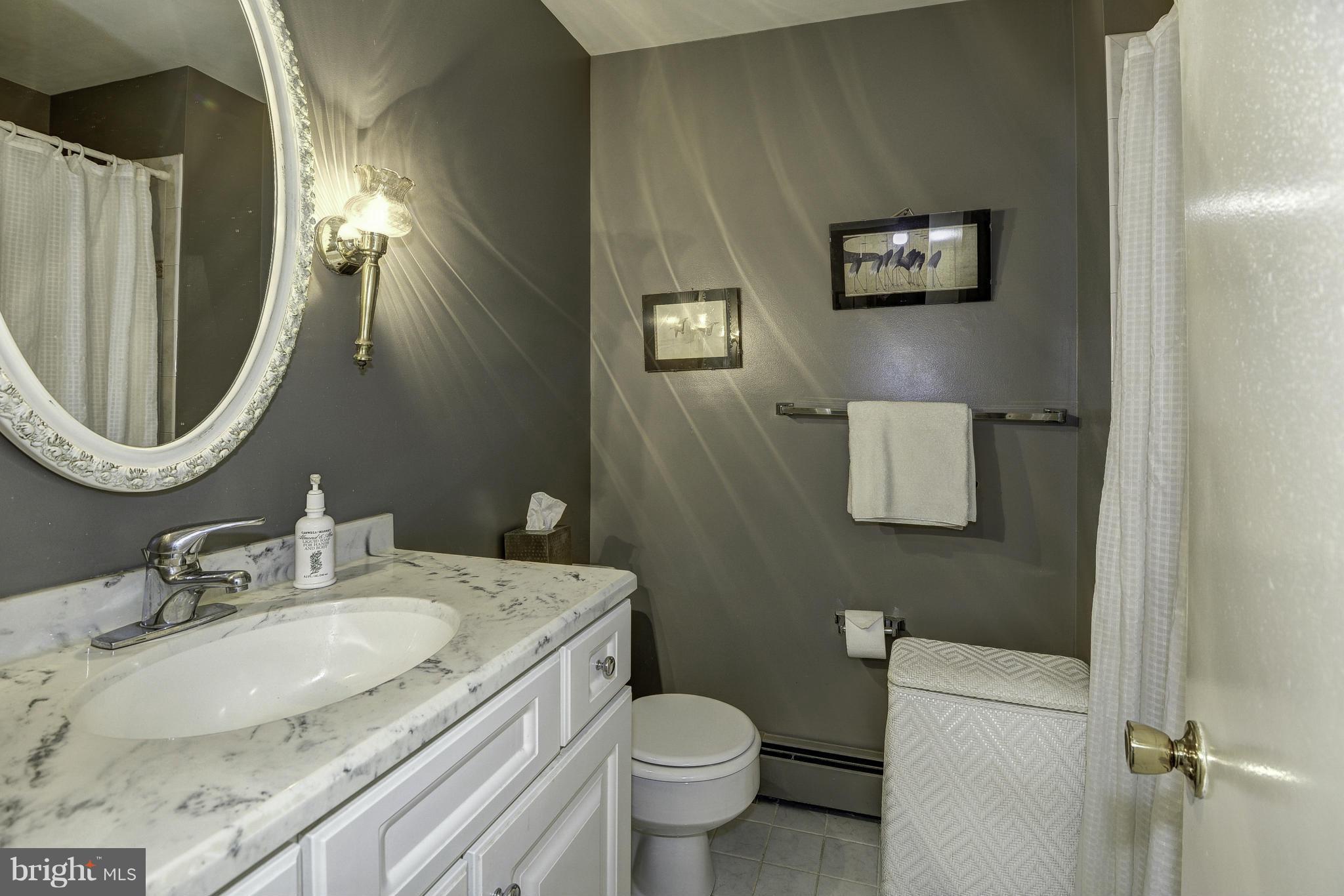 DIVINES CHESTERBROOK - Residential