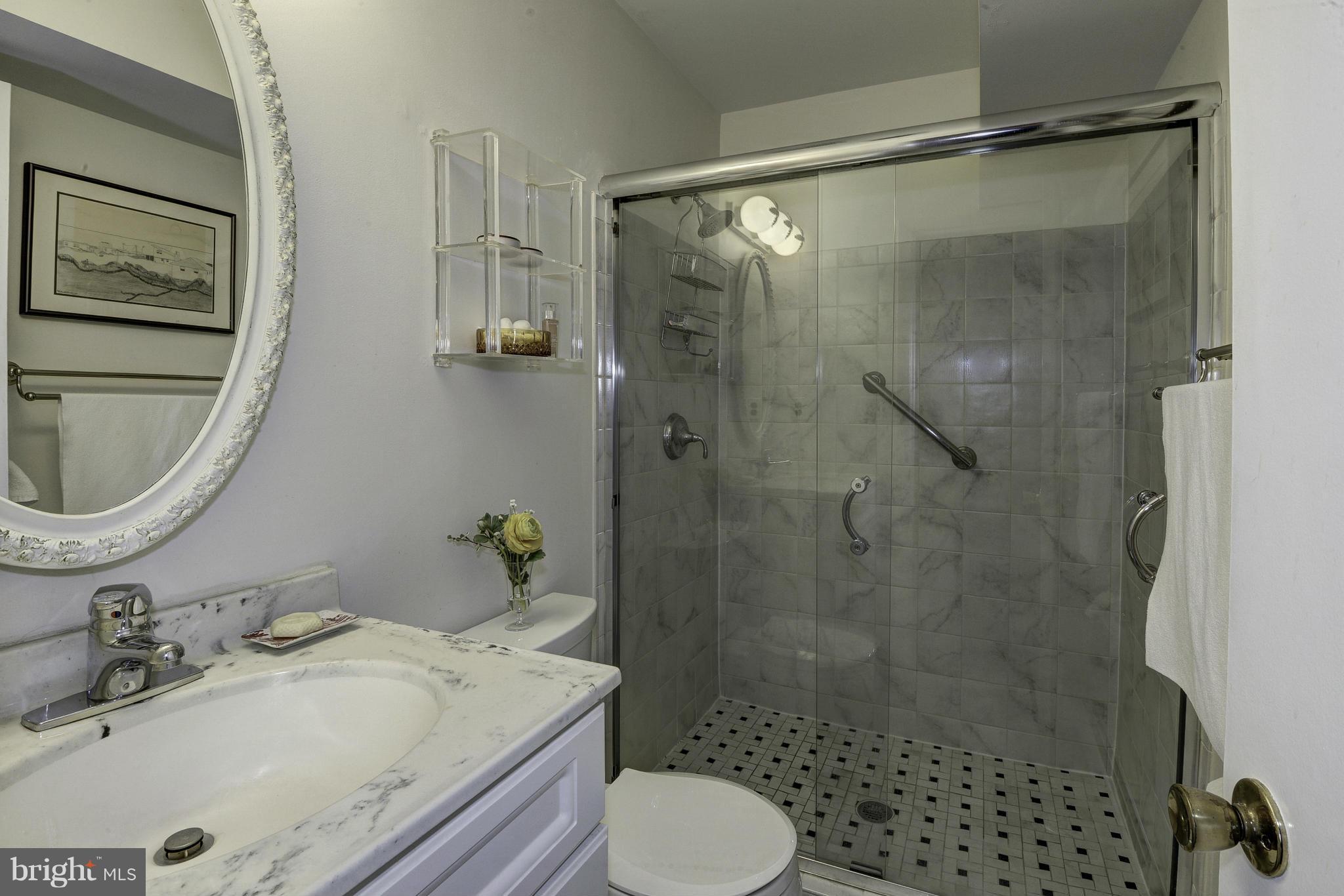 DIVINES CHESTERBROOK - Residential