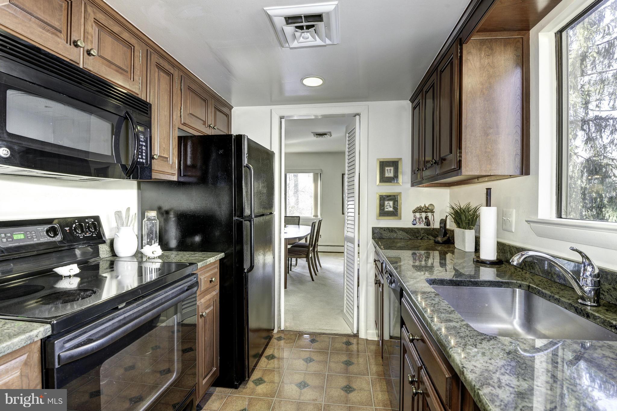 DIVINES CHESTERBROOK - Residential