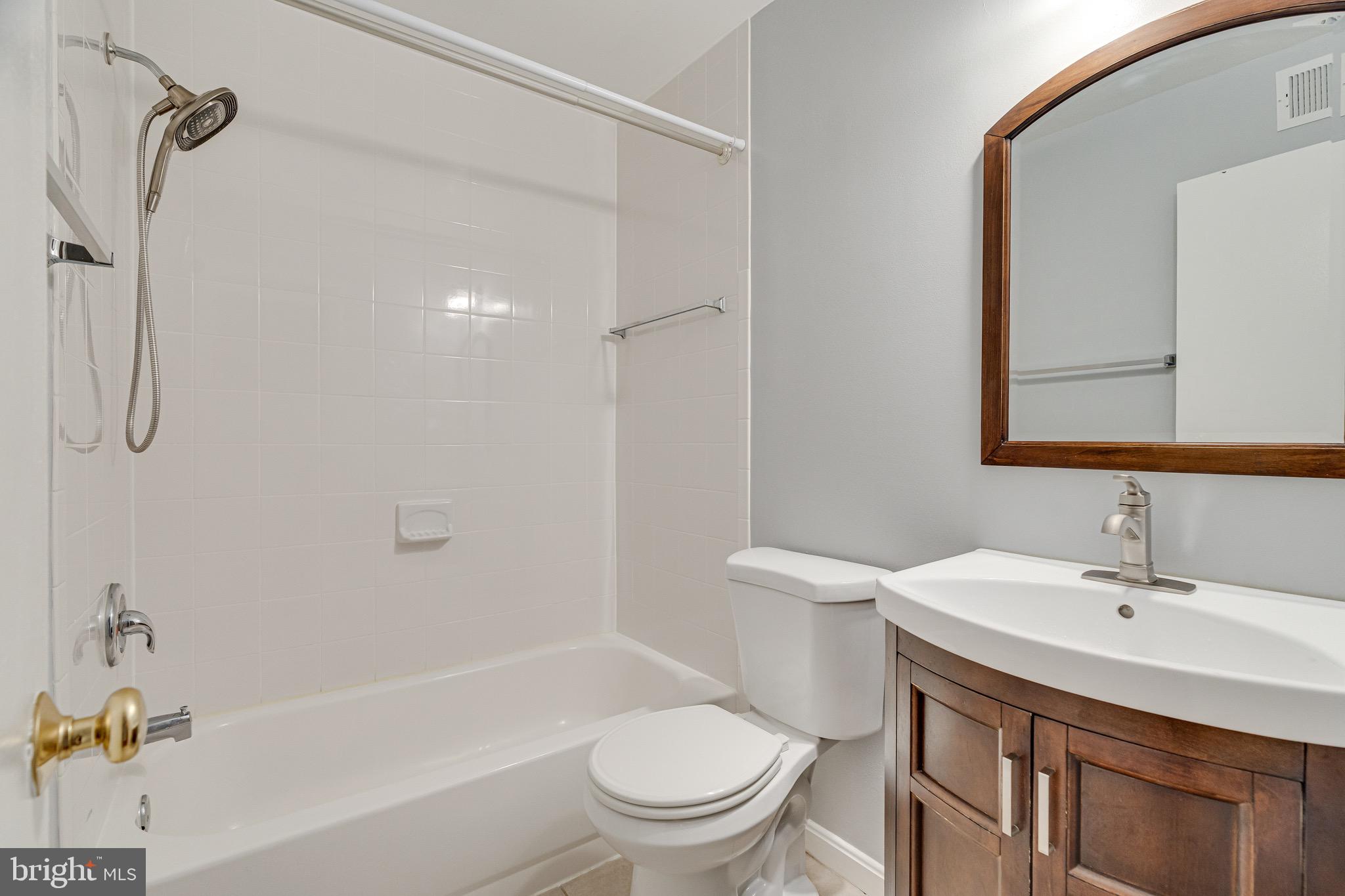 BROOKSIDE - Residential Lease