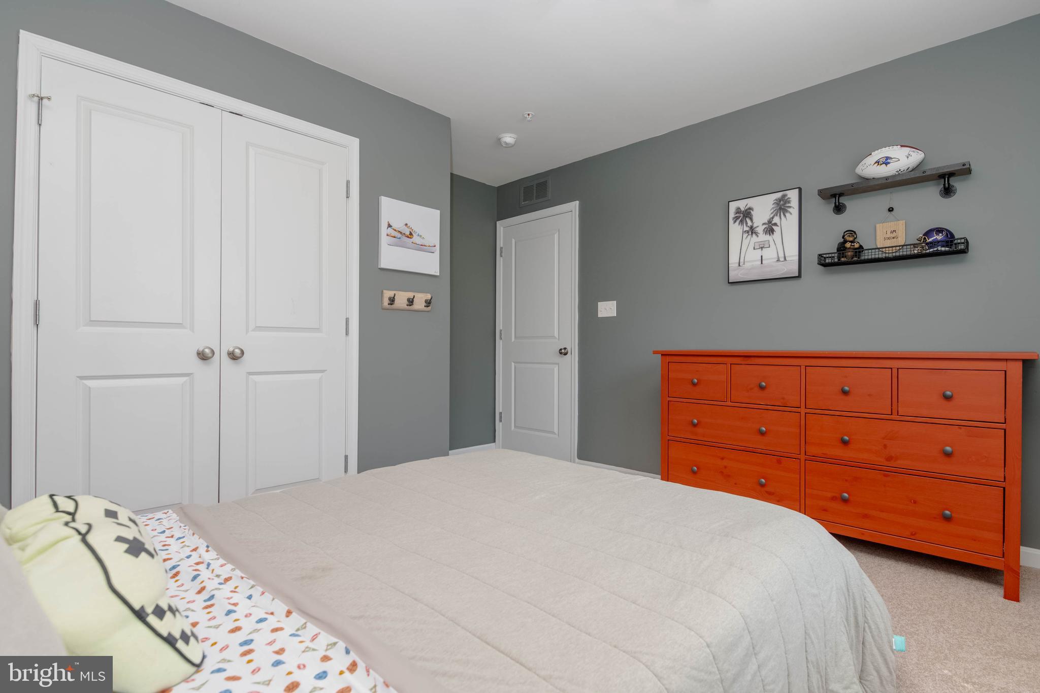 MONARCH GLEN - Residential