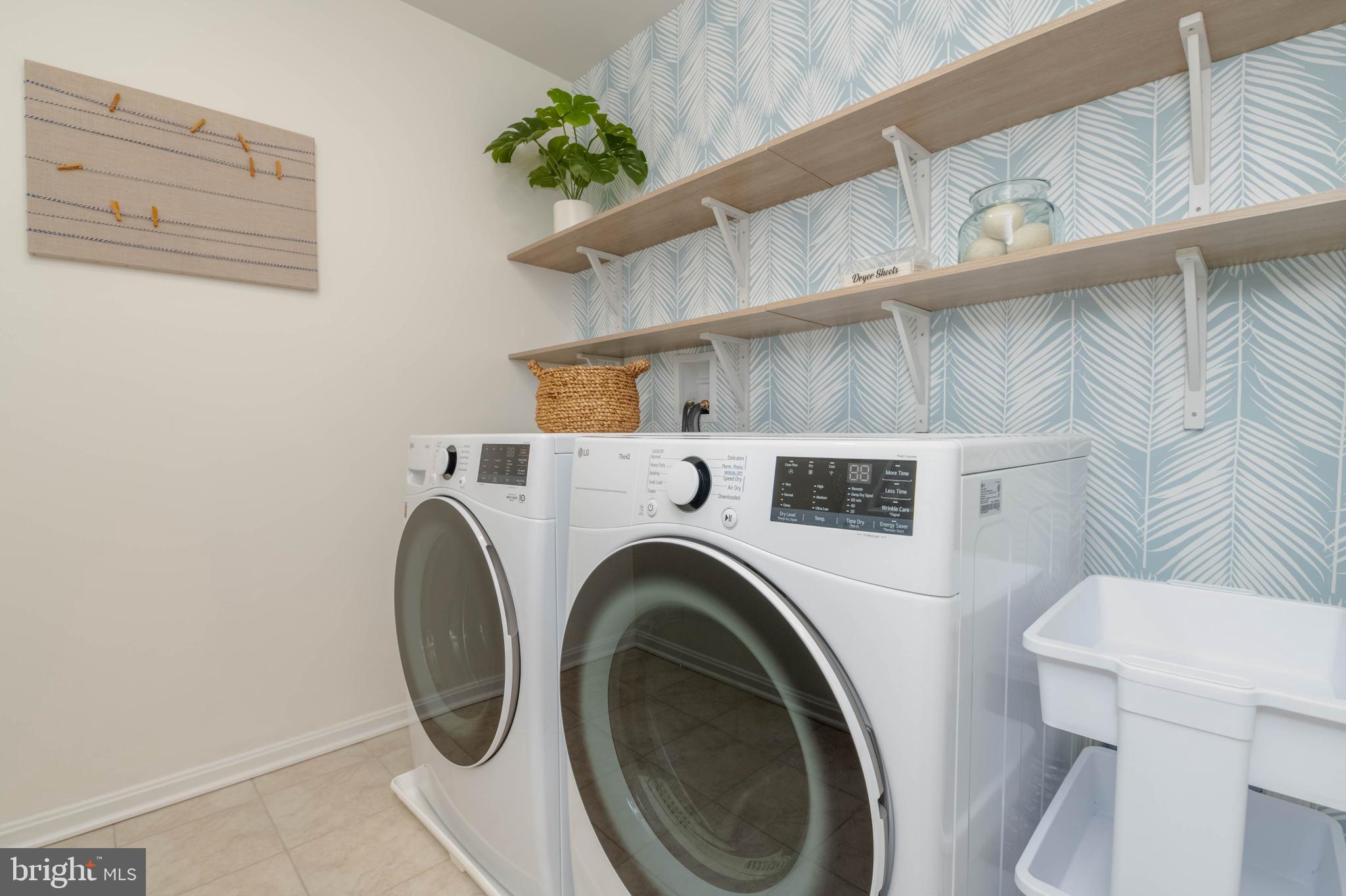 MONARCH GLEN - Residential