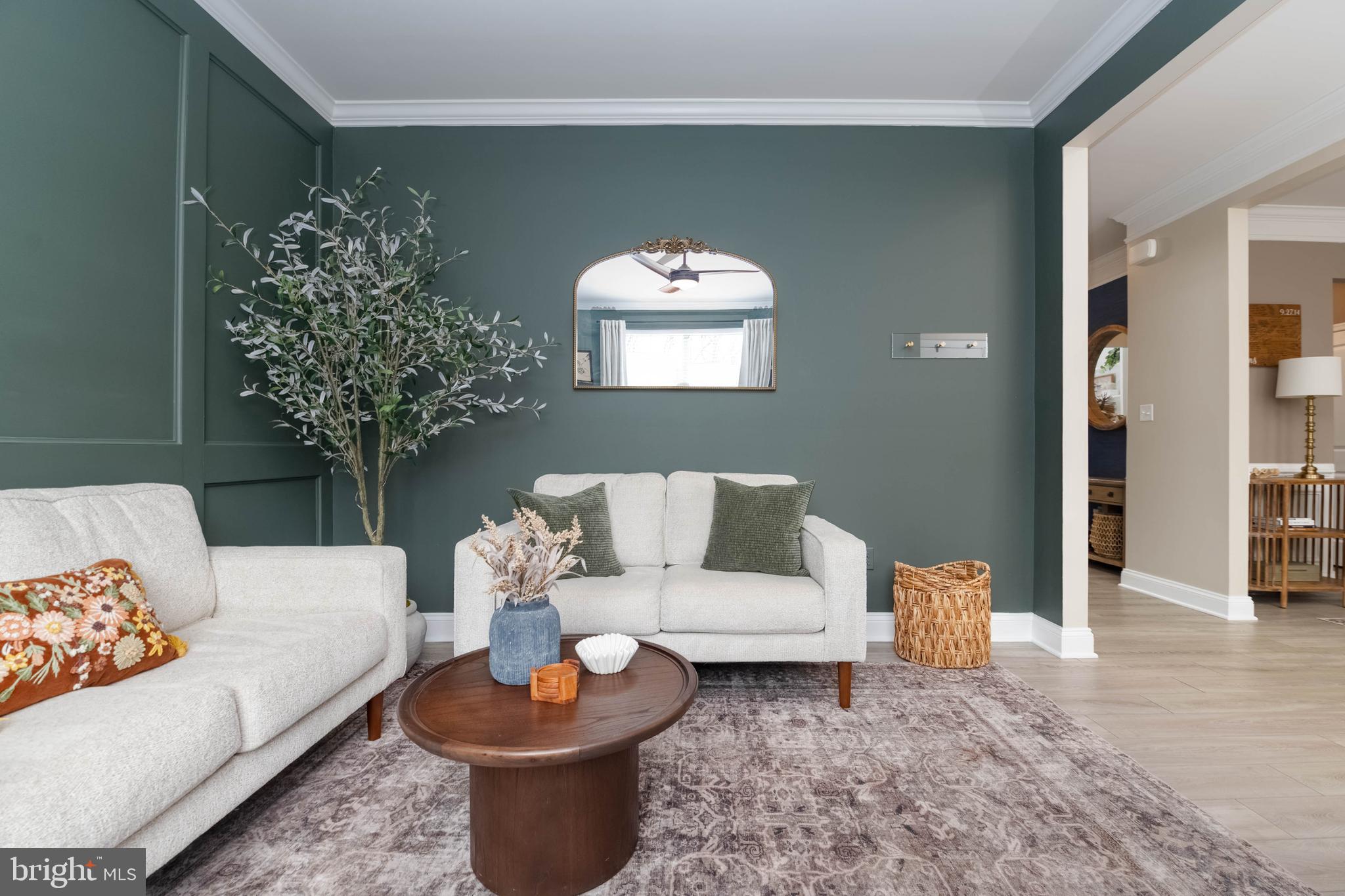 MONARCH GLEN - Residential