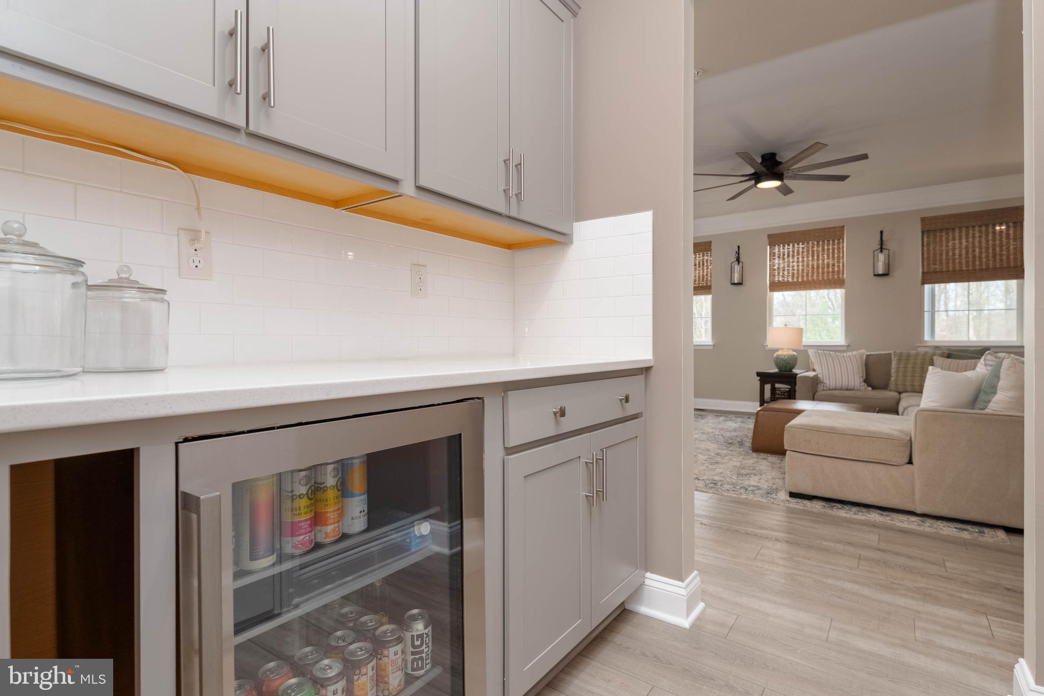 MONARCH GLEN - Residential