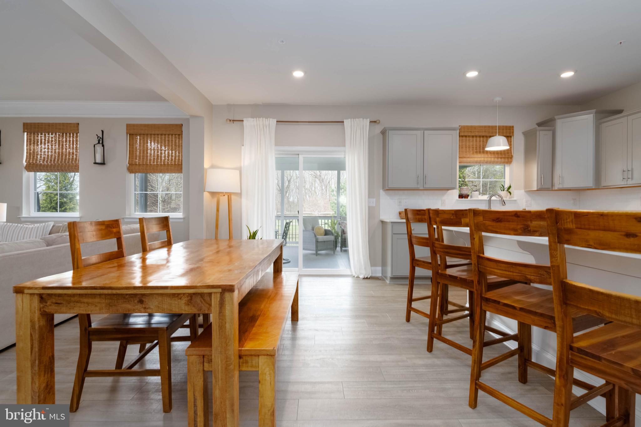 MONARCH GLEN - Residential