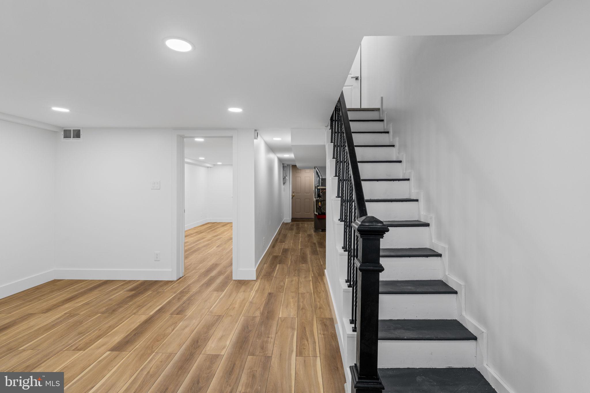 EAST MT AIRY - Residential