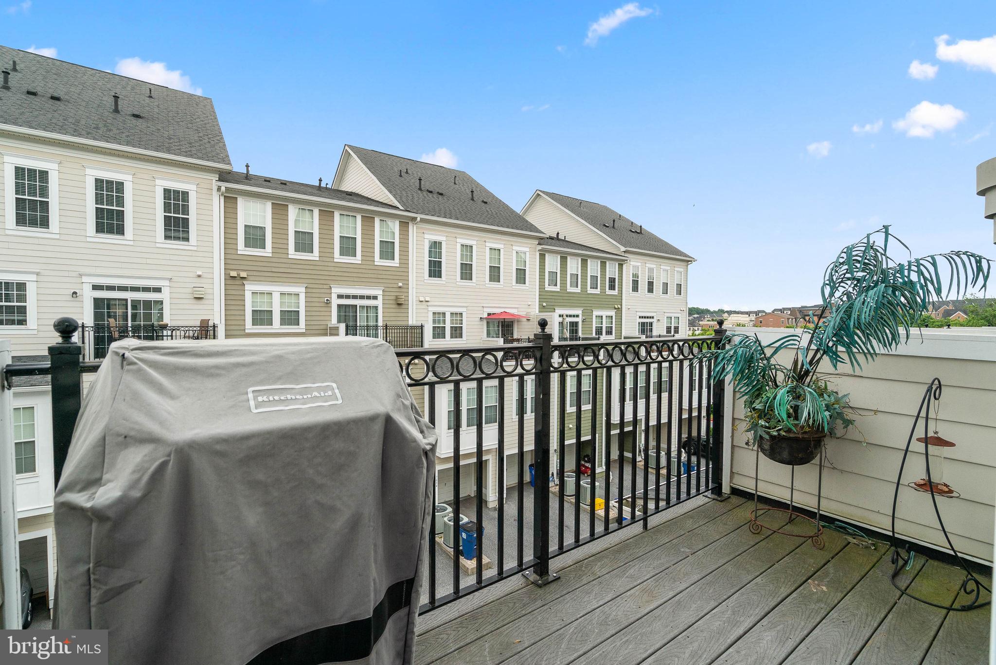 MAPLE LAWN FARMS - Residential