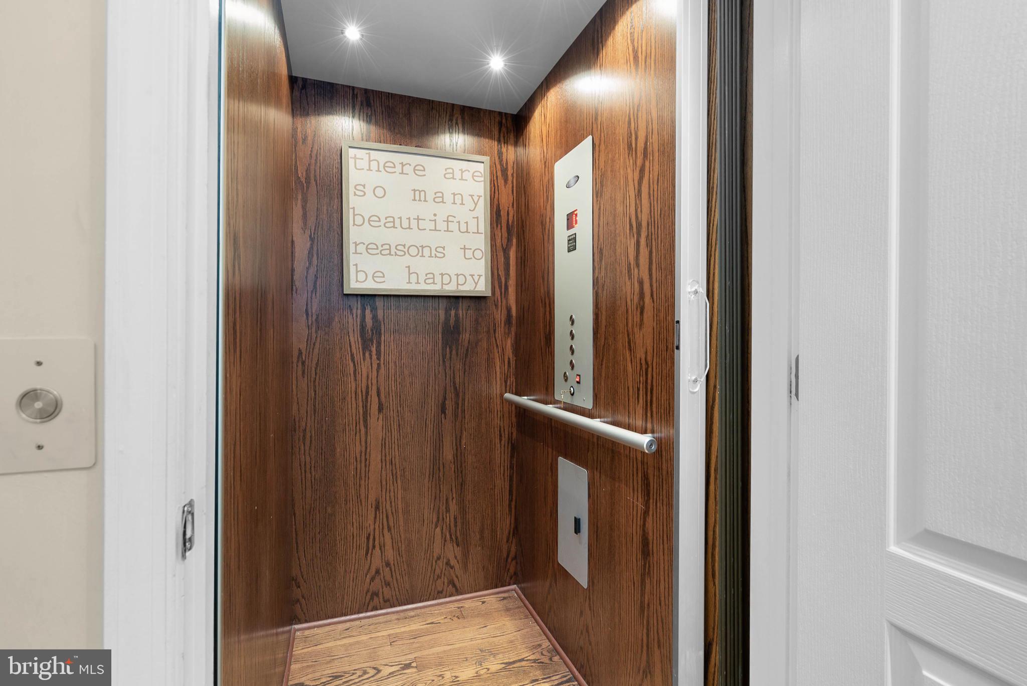 MAPLE LAWN FARMS - Residential