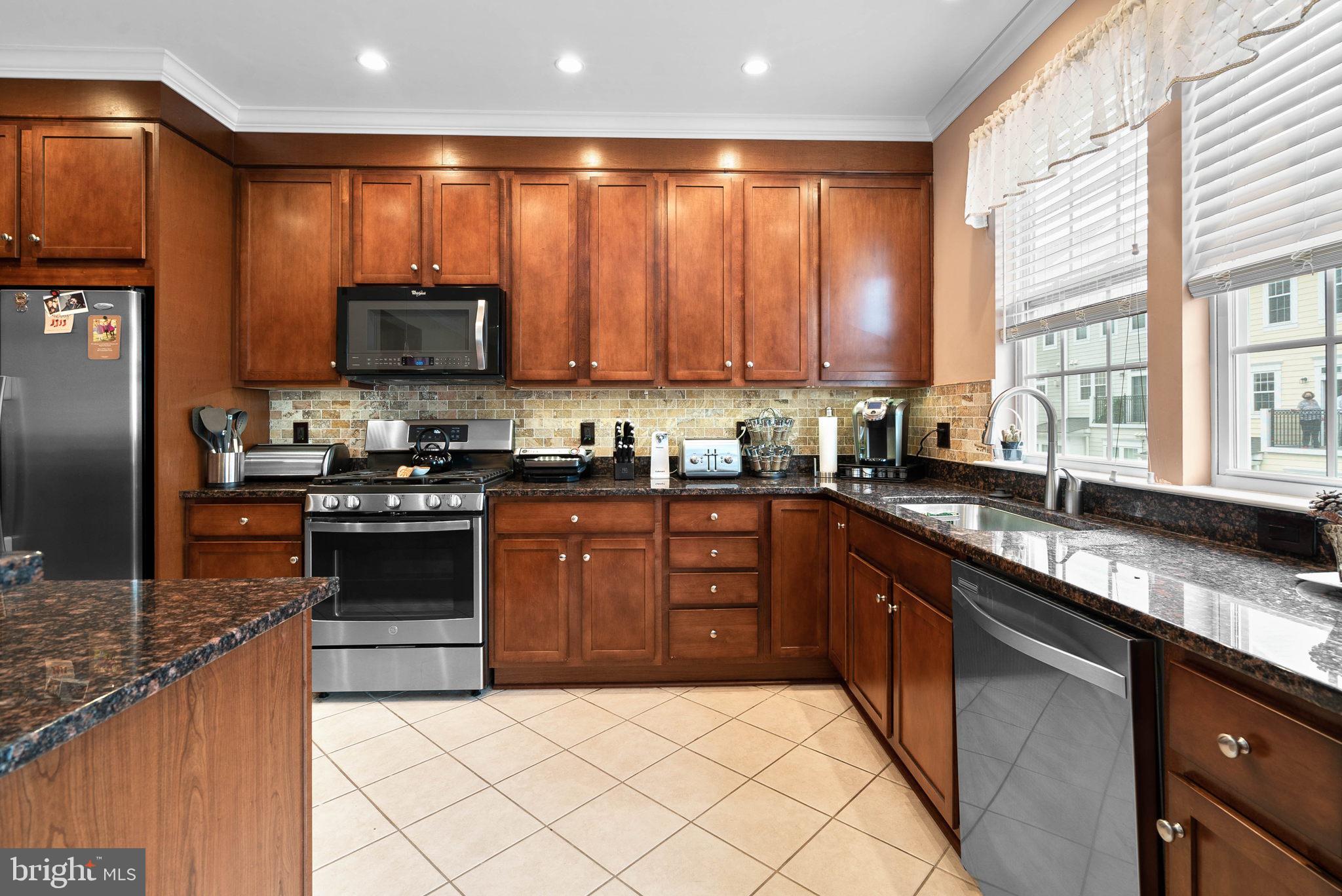 MAPLE LAWN FARMS - Residential