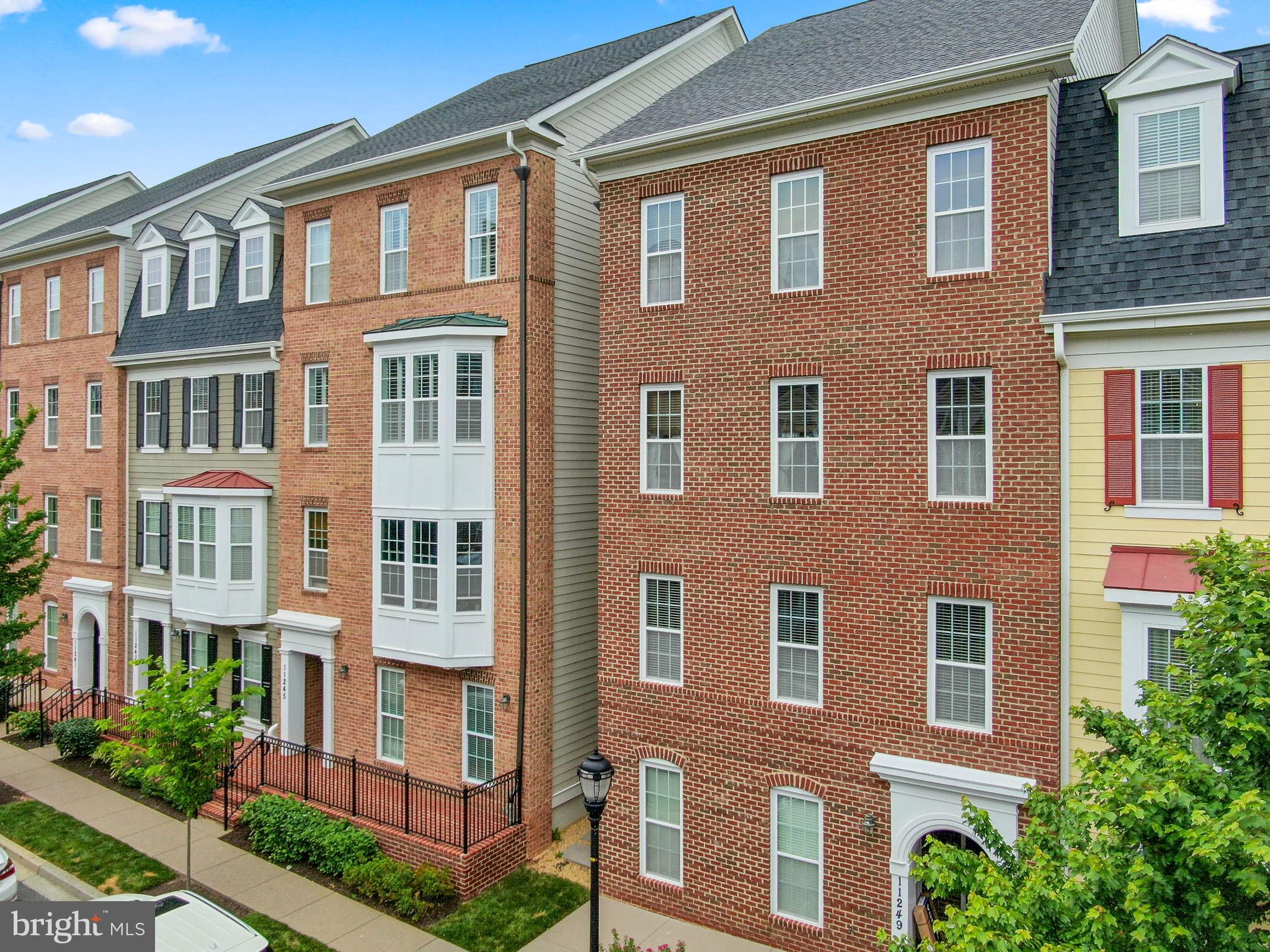 MAPLE LAWN FARMS - Residential