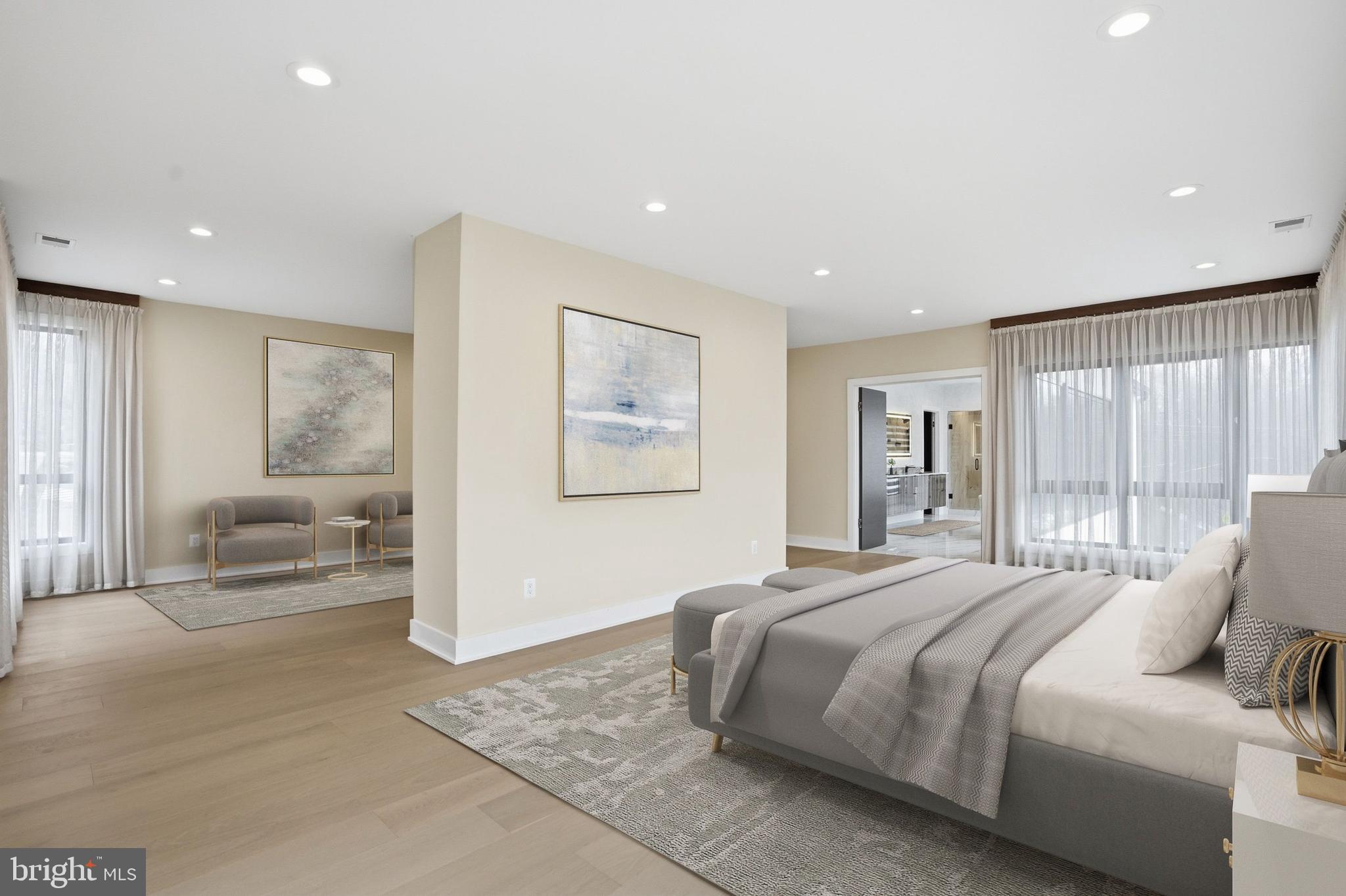 MCLEAN MANOR - Residential