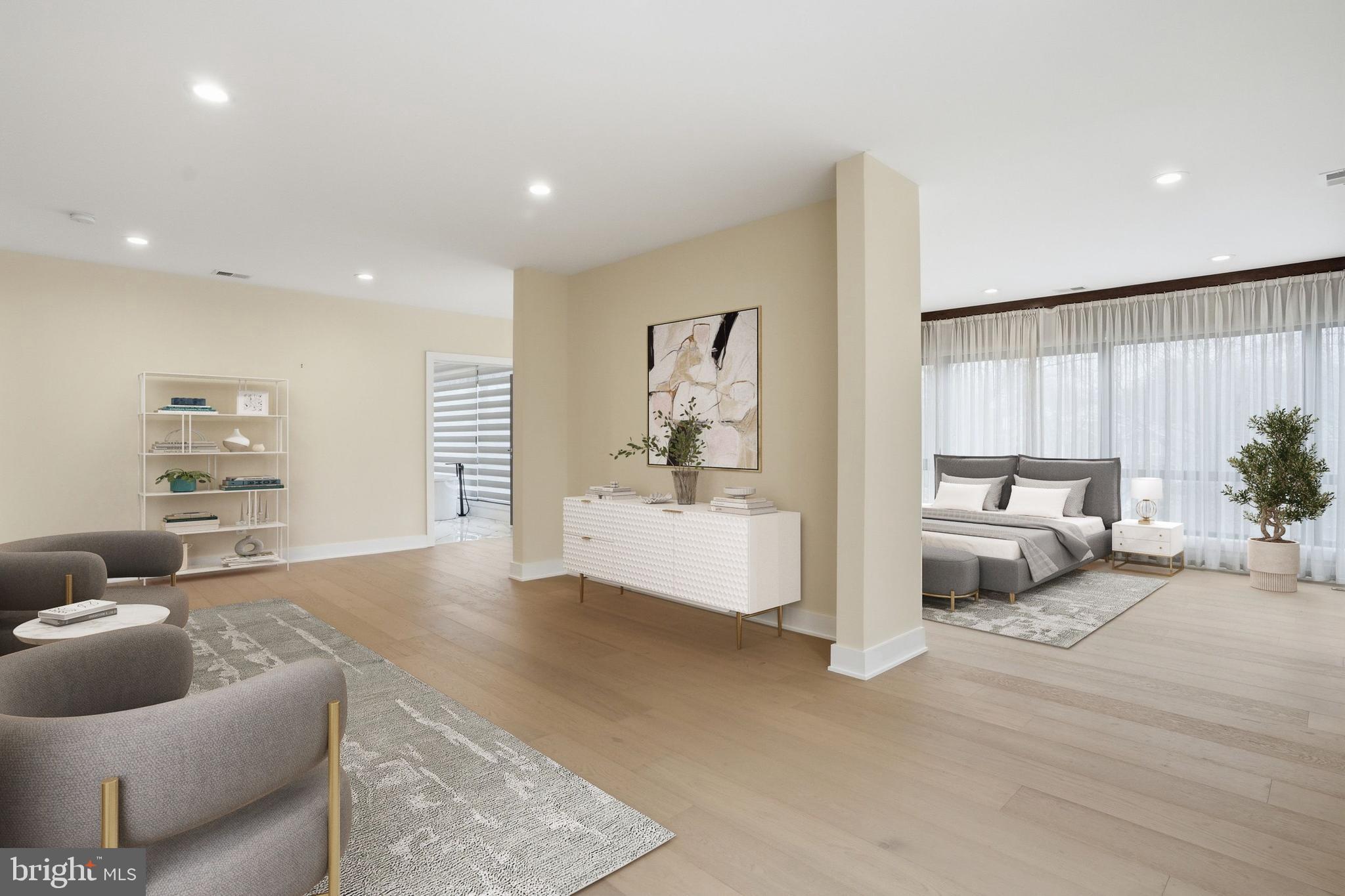 MCLEAN MANOR - Residential