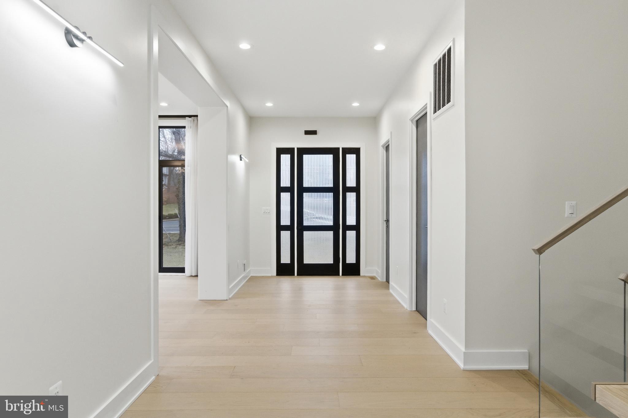 1573 WESTMORELAND STREET