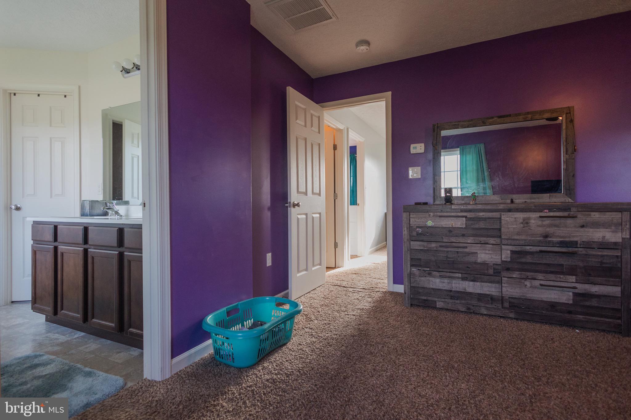 PEBBLE RIDGE - Residential