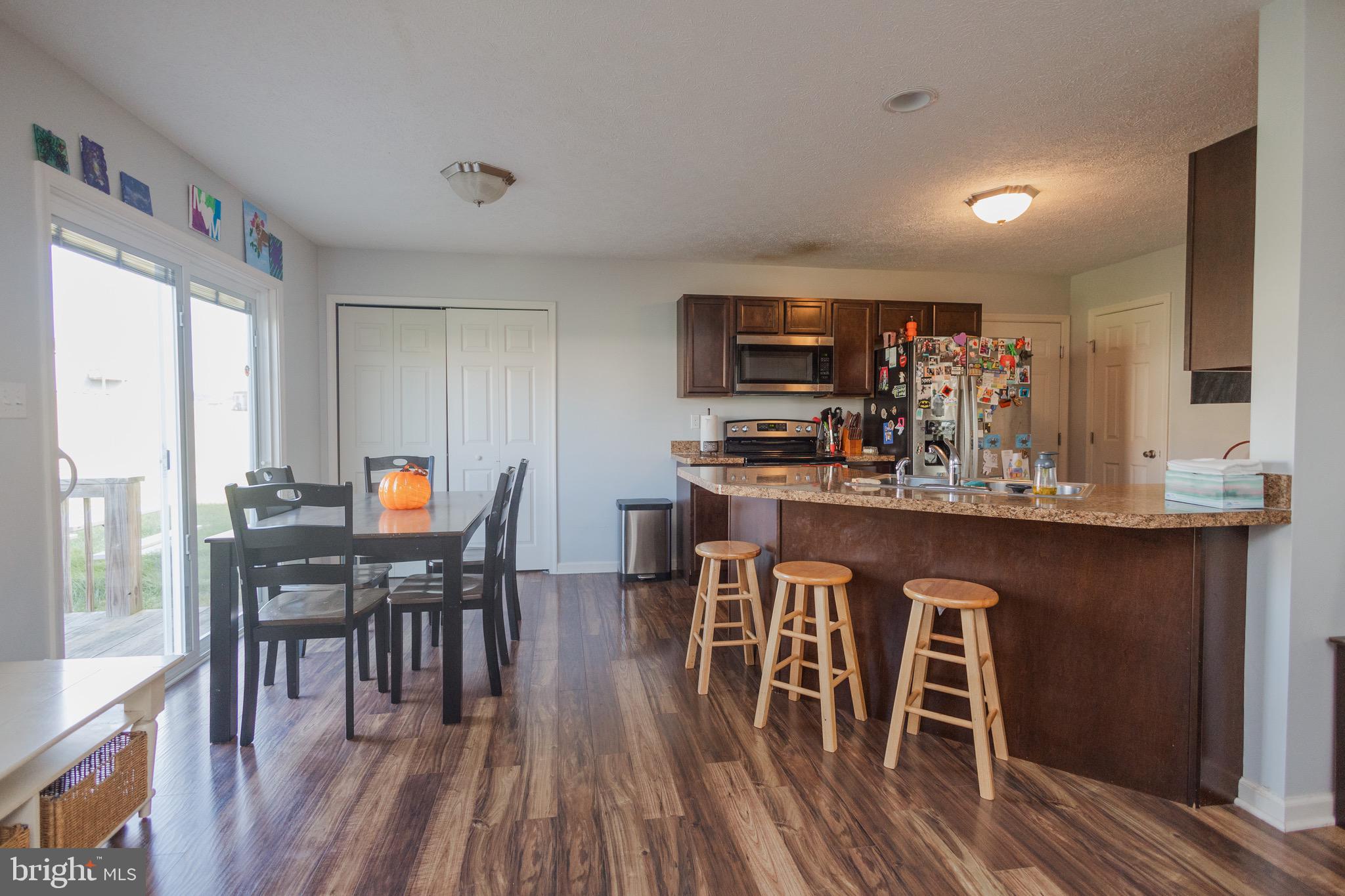 PEBBLE RIDGE - Residential