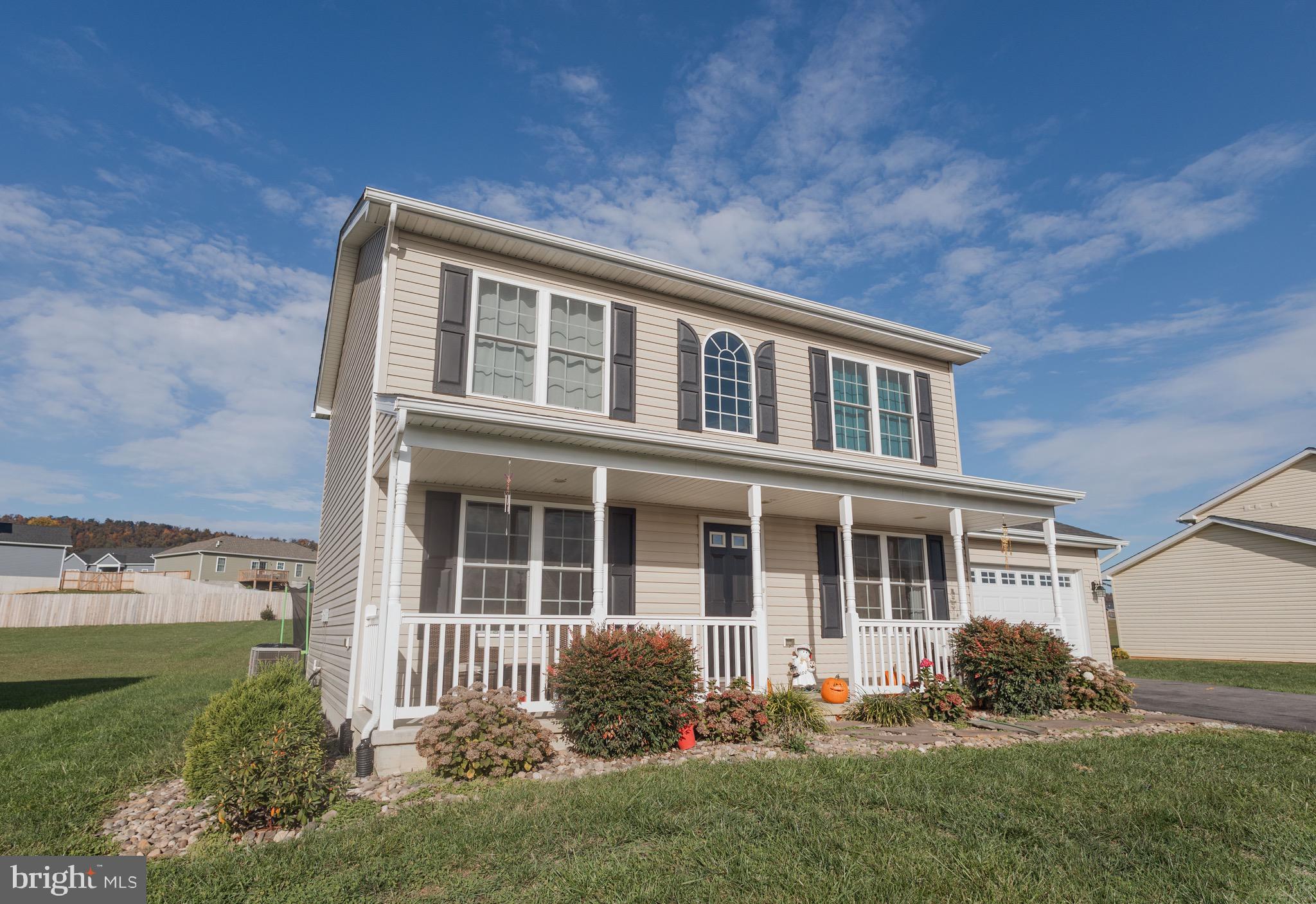 PEBBLE RIDGE - Residential