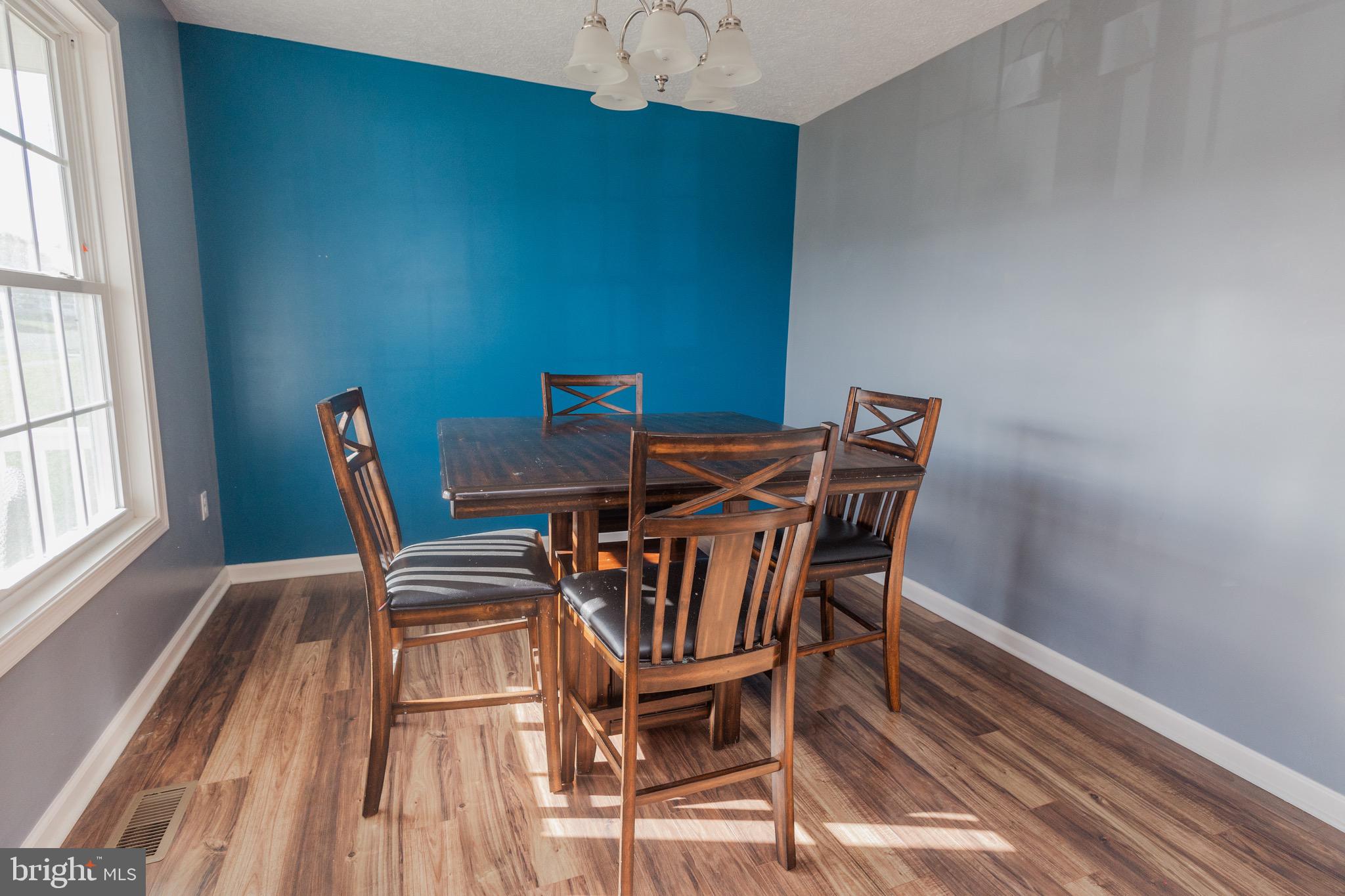 PEBBLE RIDGE - Residential