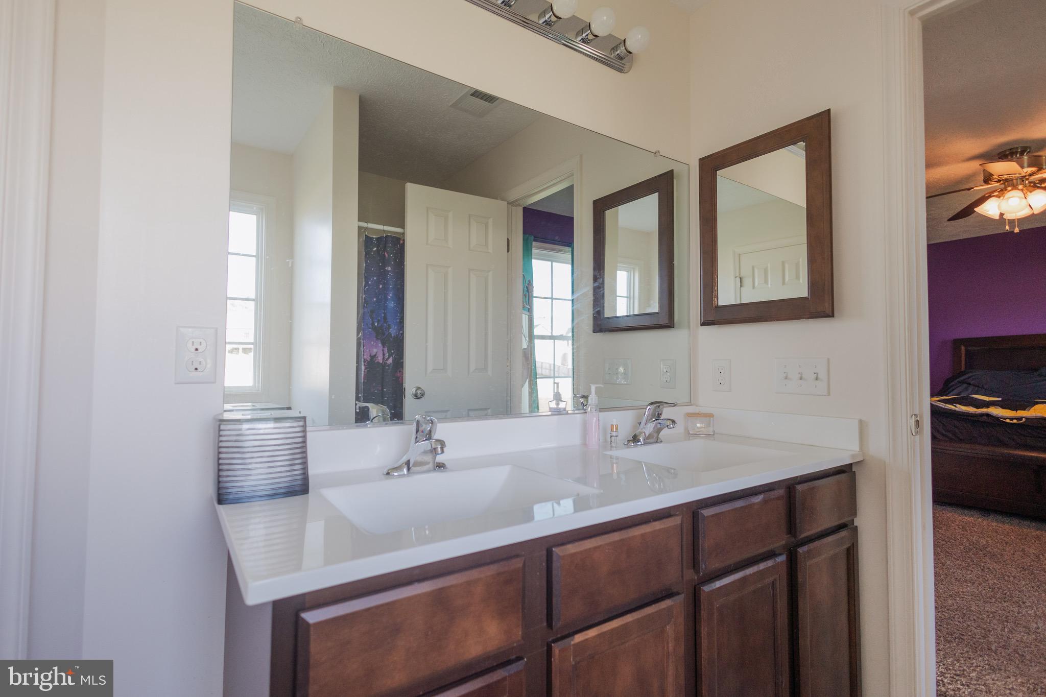 PEBBLE RIDGE - Residential