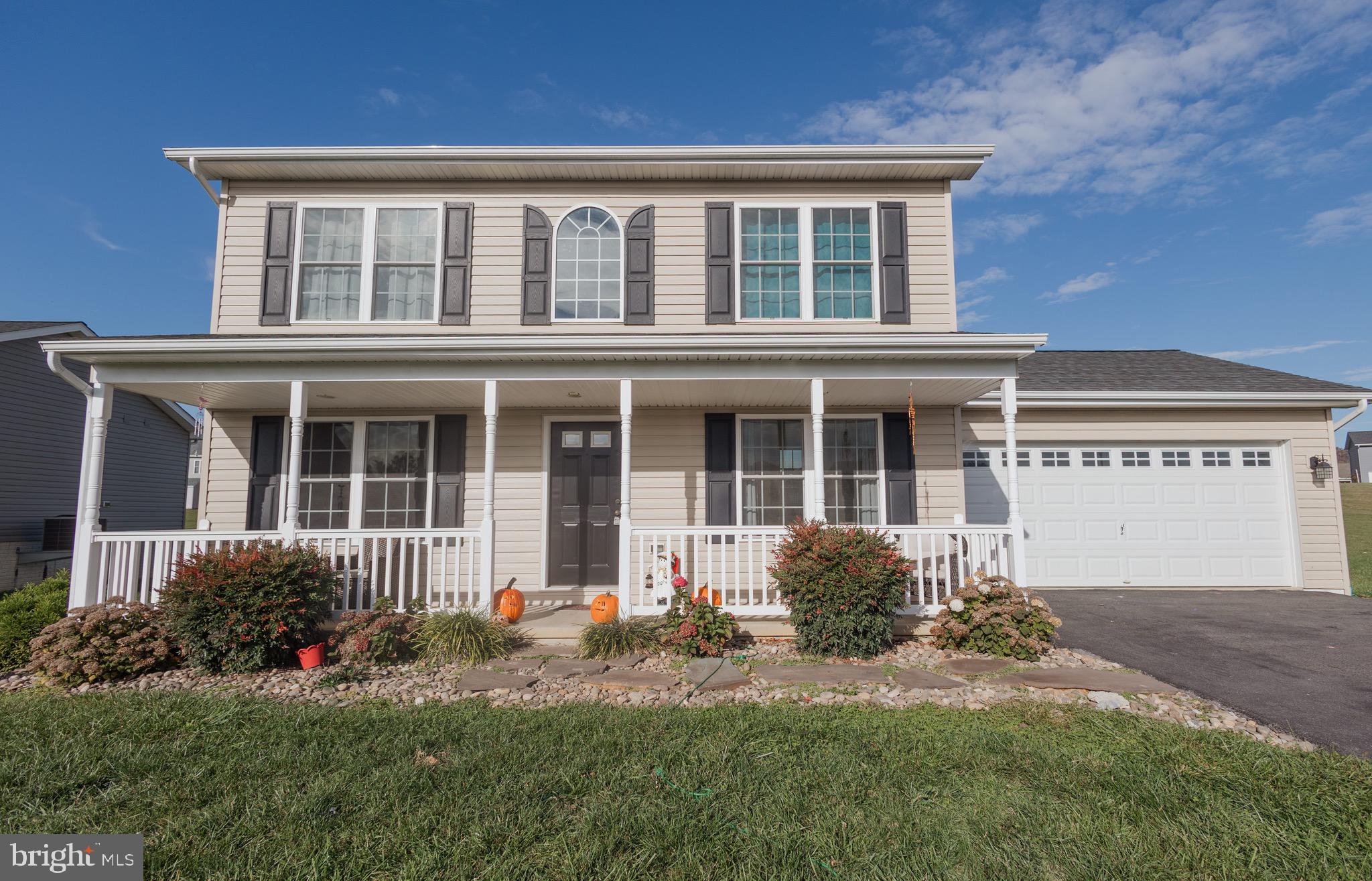 PEBBLE RIDGE - Residential