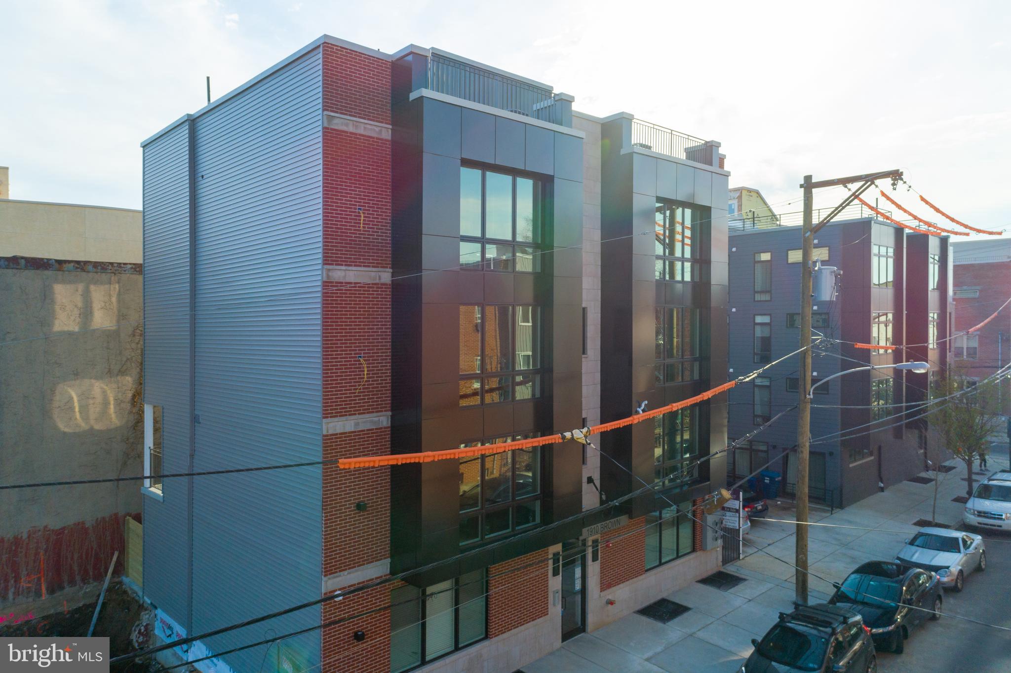 FRANCISVILLE - Residential Income