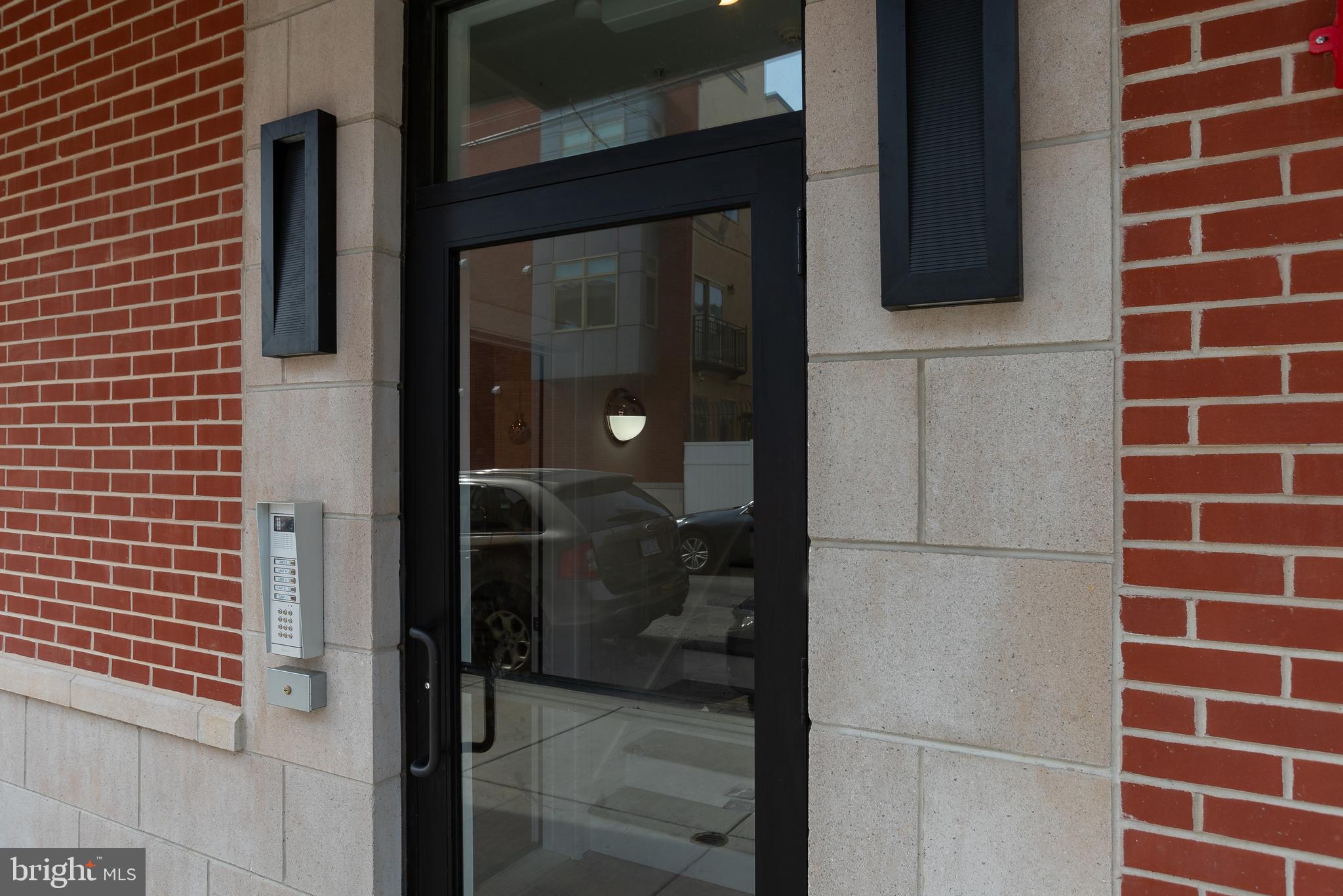 FRANCISVILLE - Residential Income