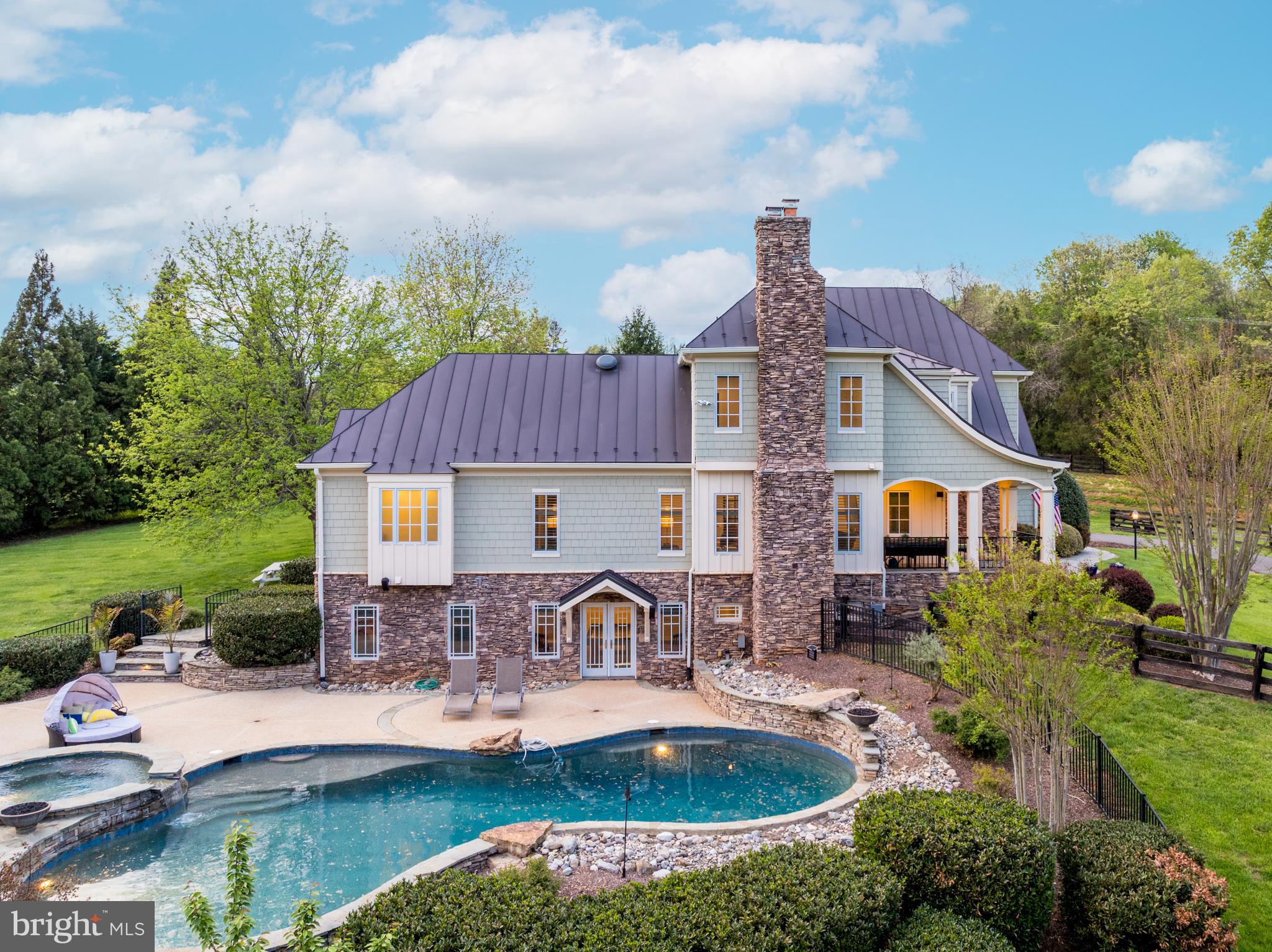 WOODBURN - Residential