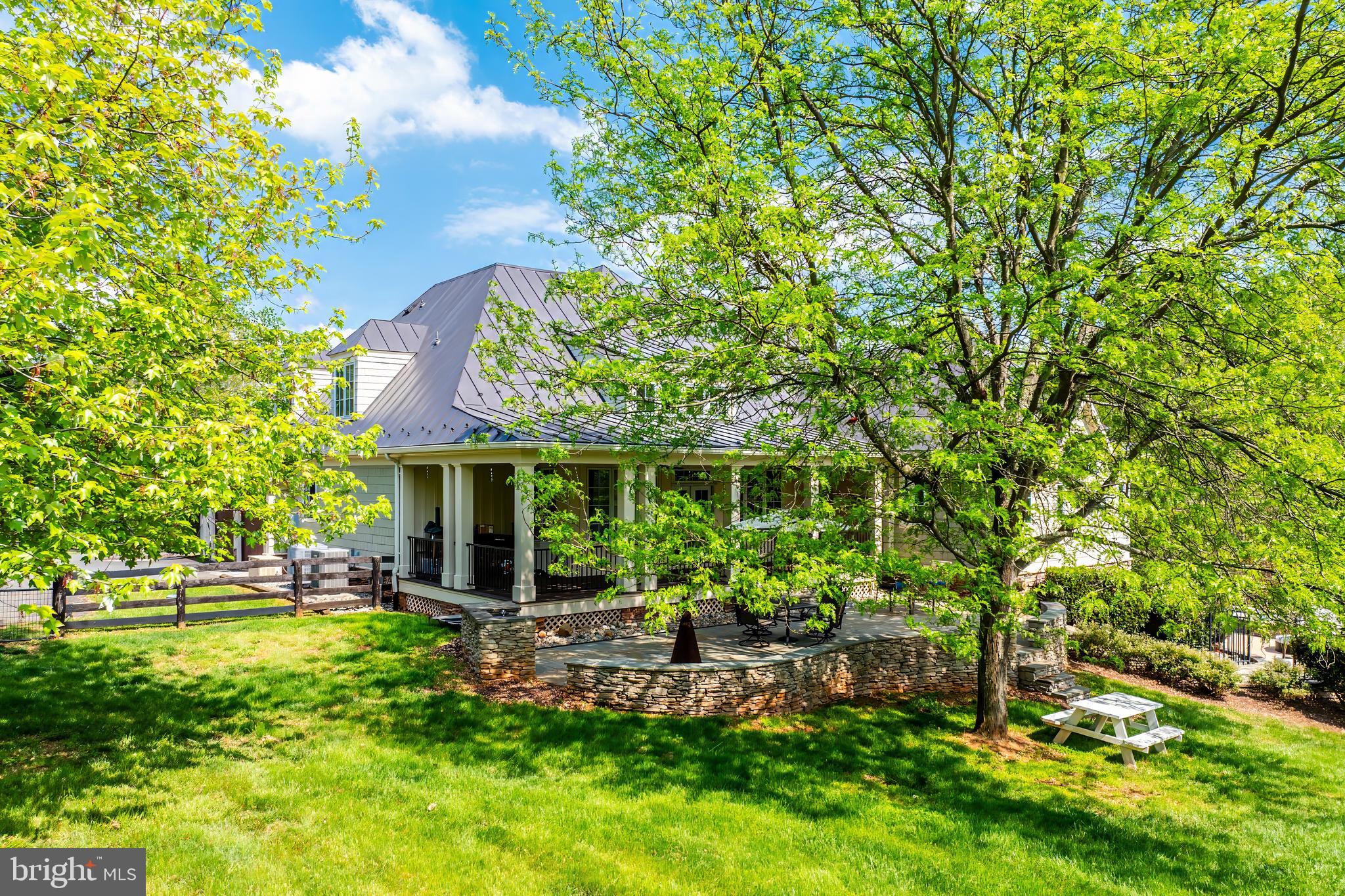 WOODBURN - Residential