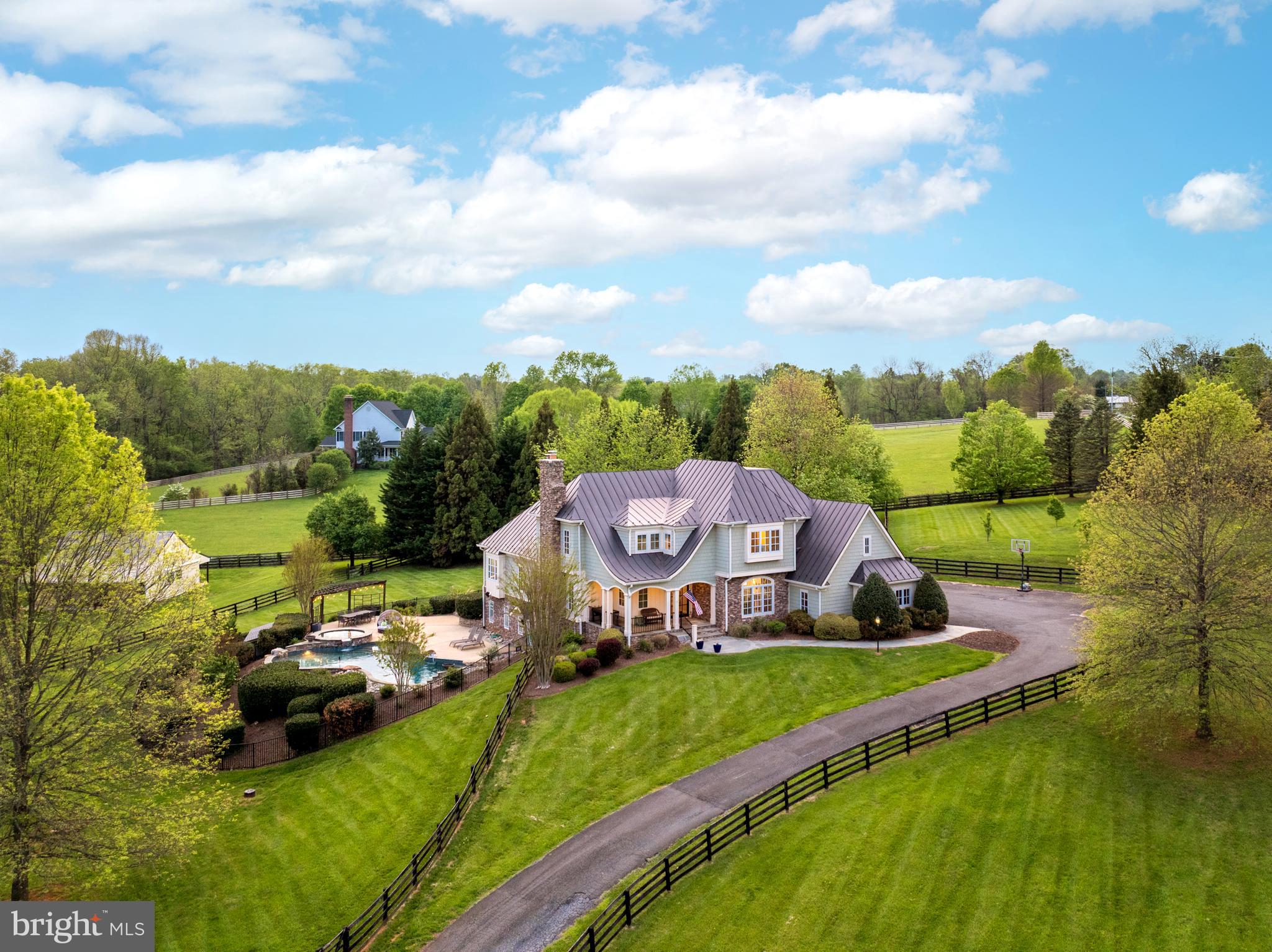 WOODBURN - Residential