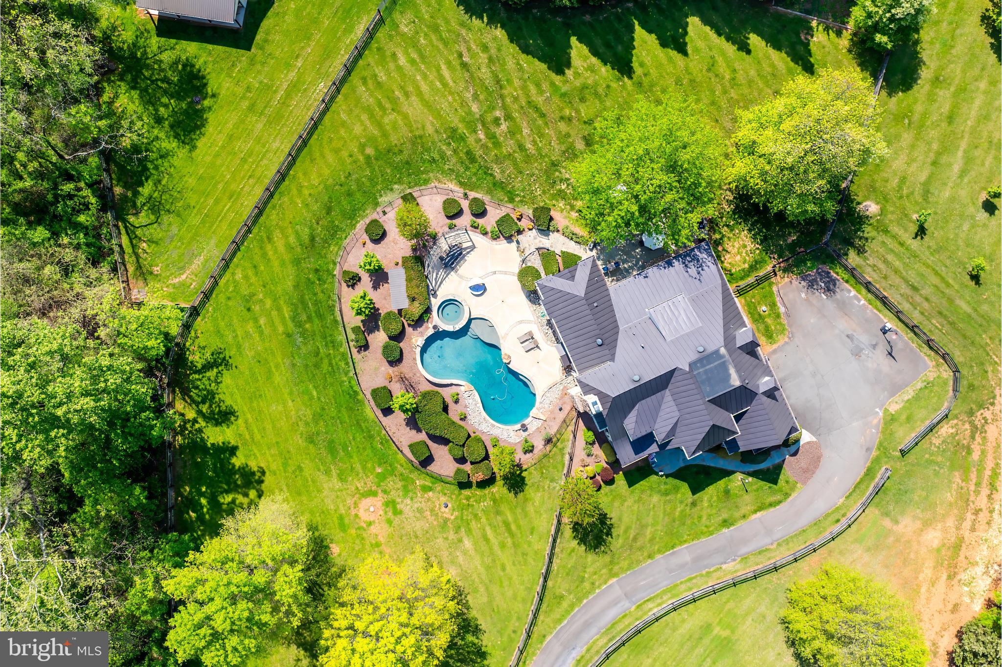 WOODBURN - Residential