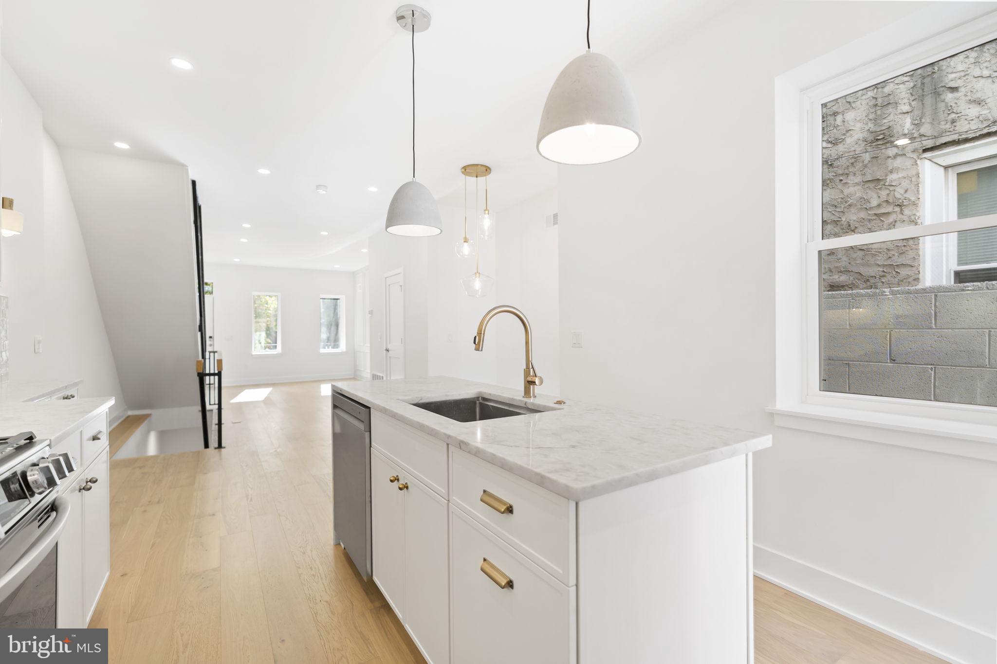 GRADUATE HOSPITAL - Residential