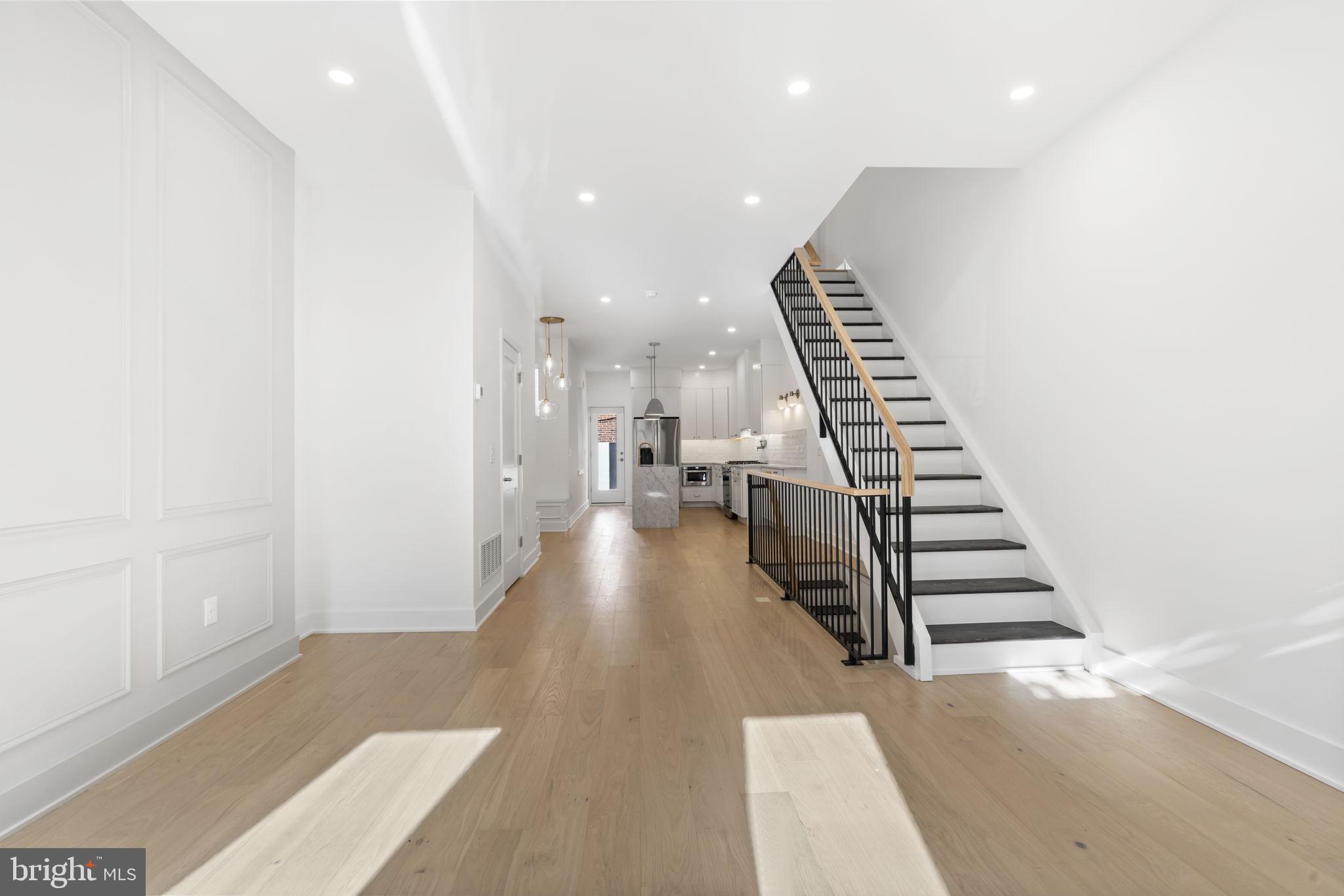 GRADUATE HOSPITAL - Residential