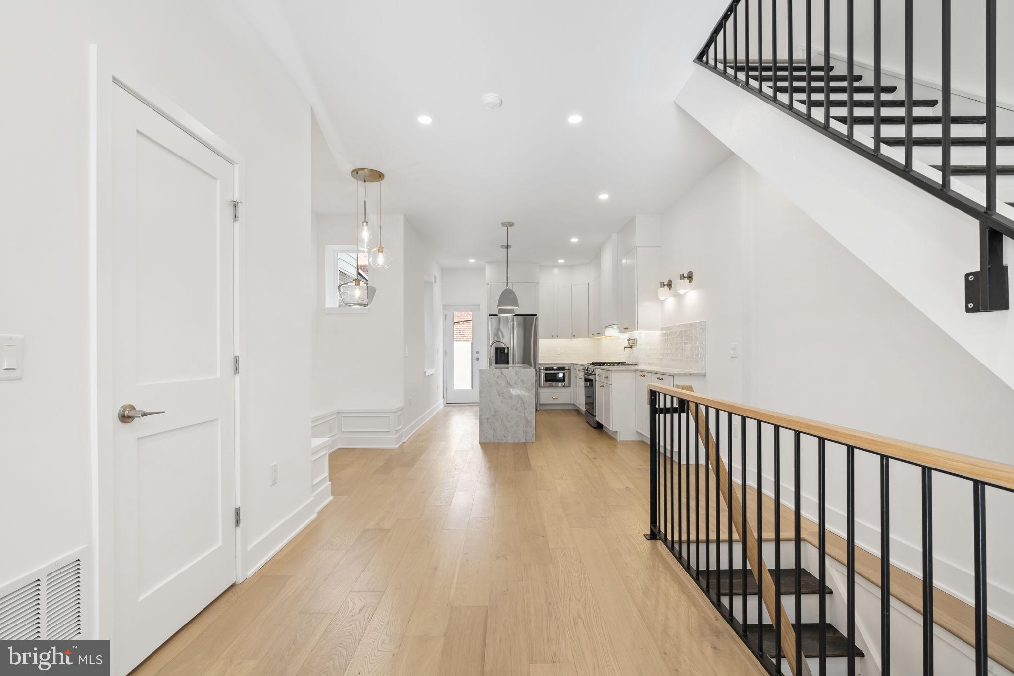 GRADUATE HOSPITAL - Residential