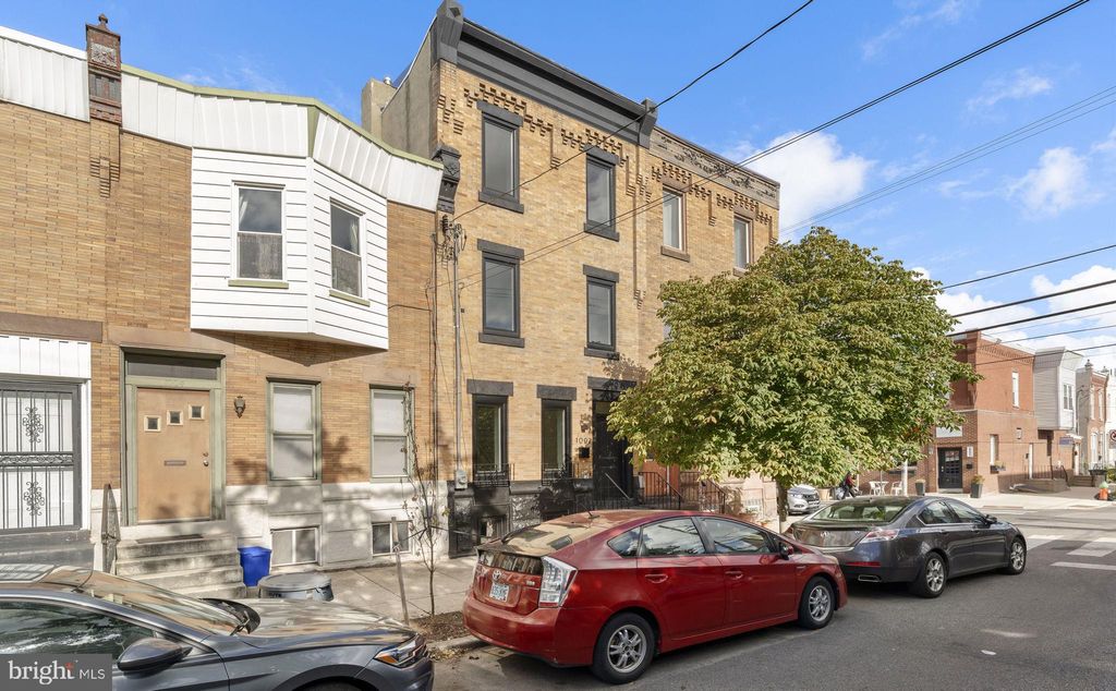 Photo of 1002 S 25th Street, PHILADELPHIA, PA 19146 (MLS # PAPH2555894)