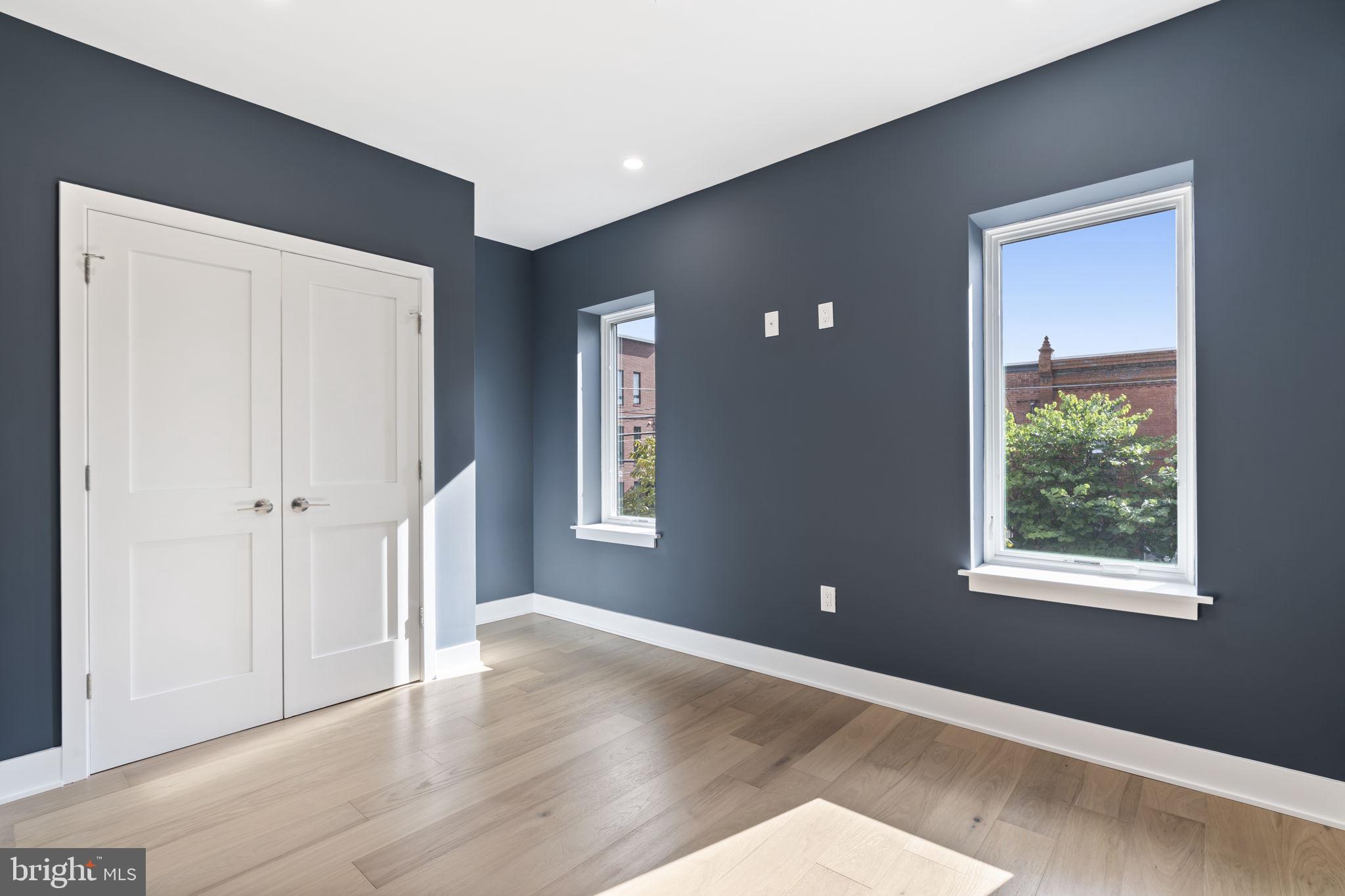 GRADUATE HOSPITAL - Residential